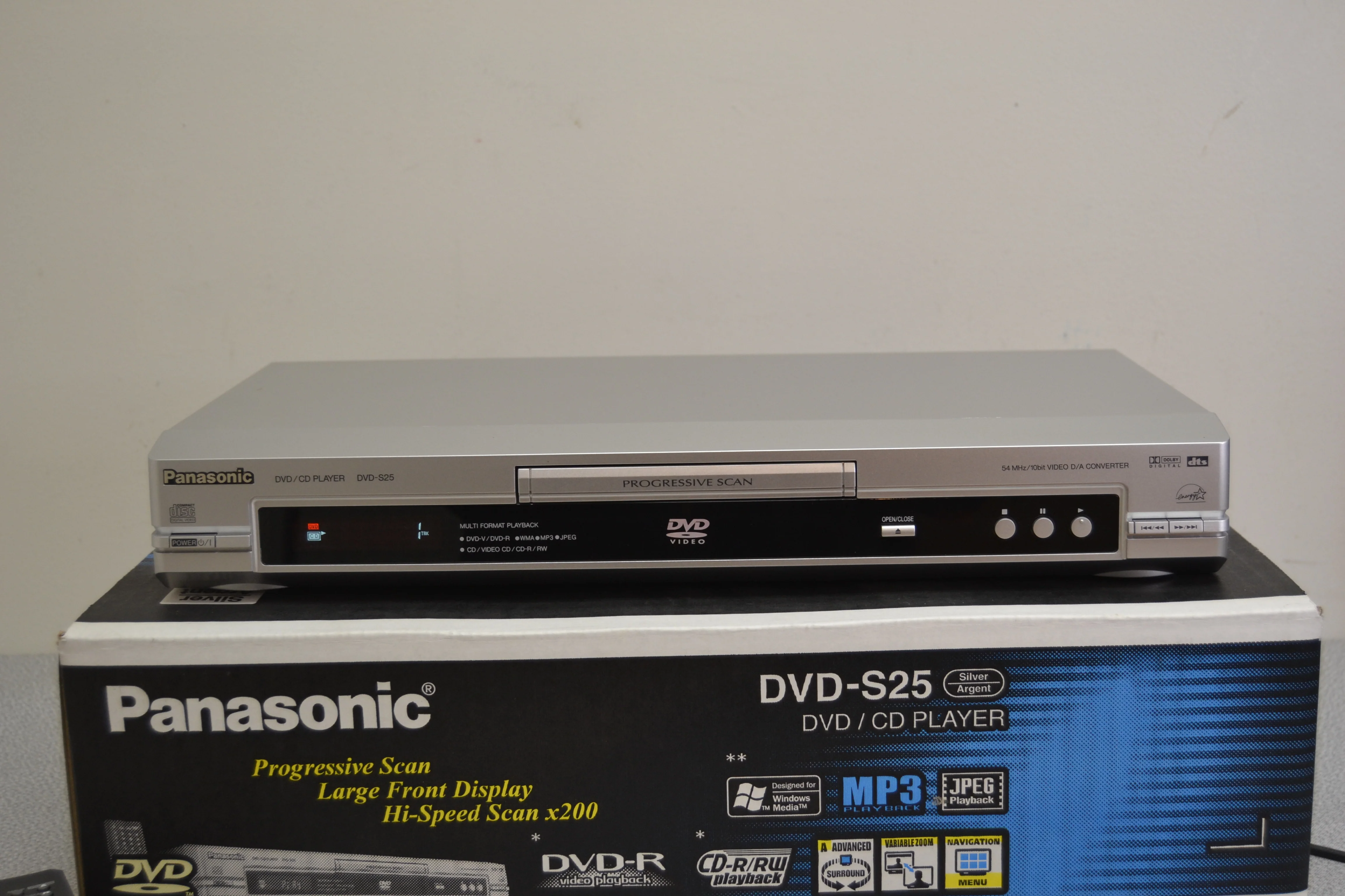 Panasonic DVD-S25 CD/DVD Single Player * Remote * Box - Image 2