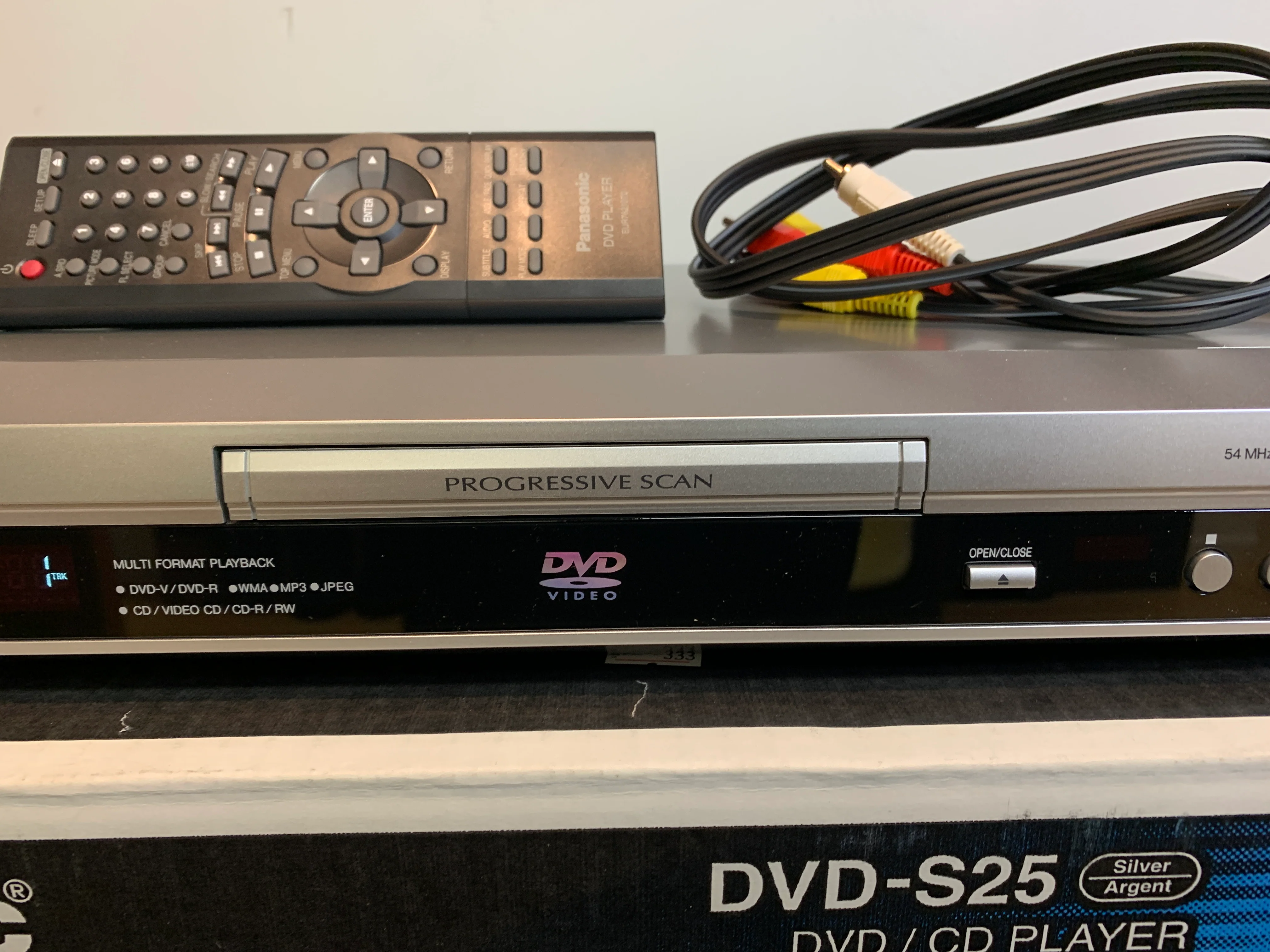 Panasonic DVD-S25 CD/DVD Single Player * Remote * Box - Image 3