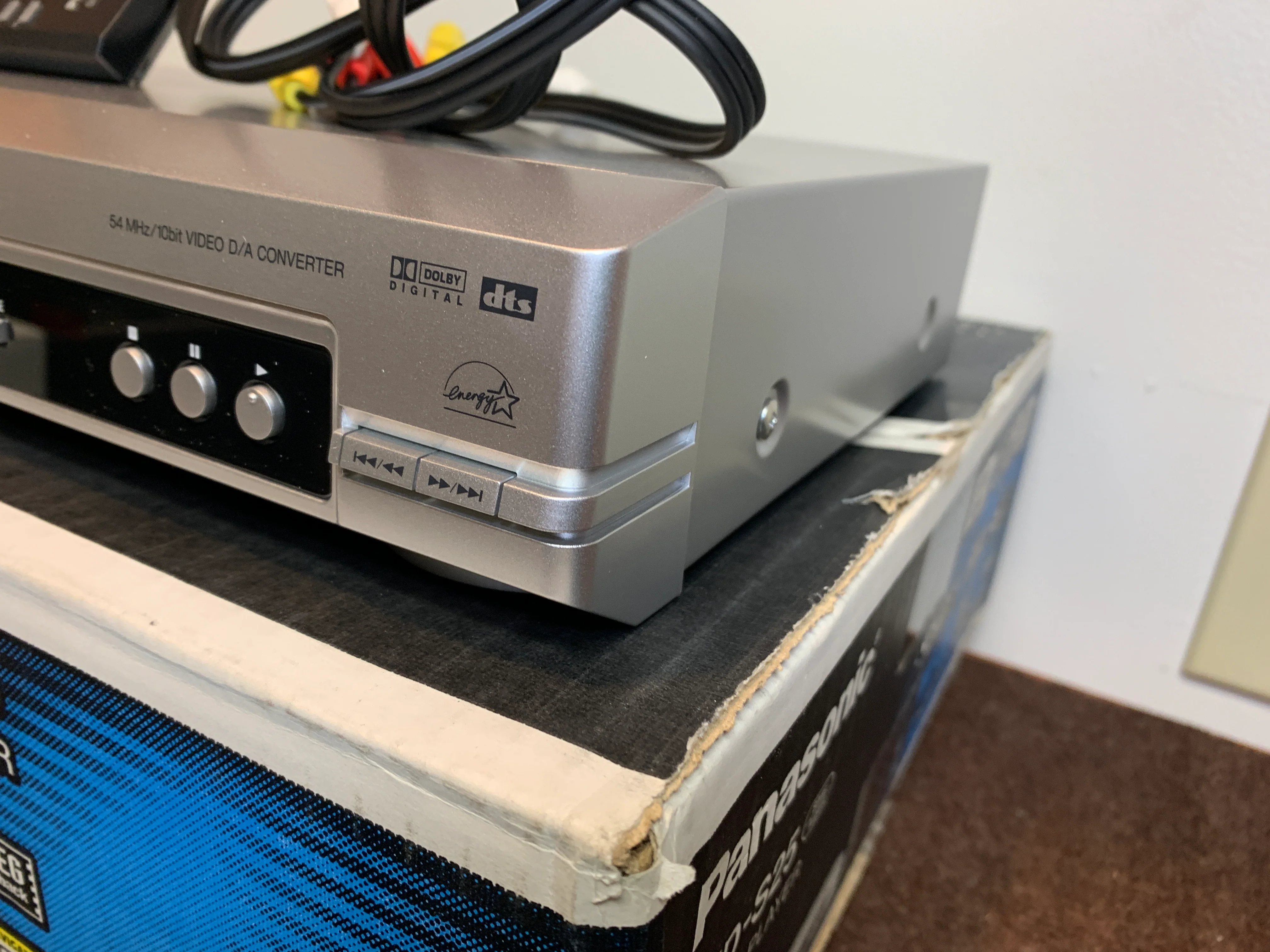 Panasonic DVD-S25 CD/DVD Single Player * Remote * Box - Image 9