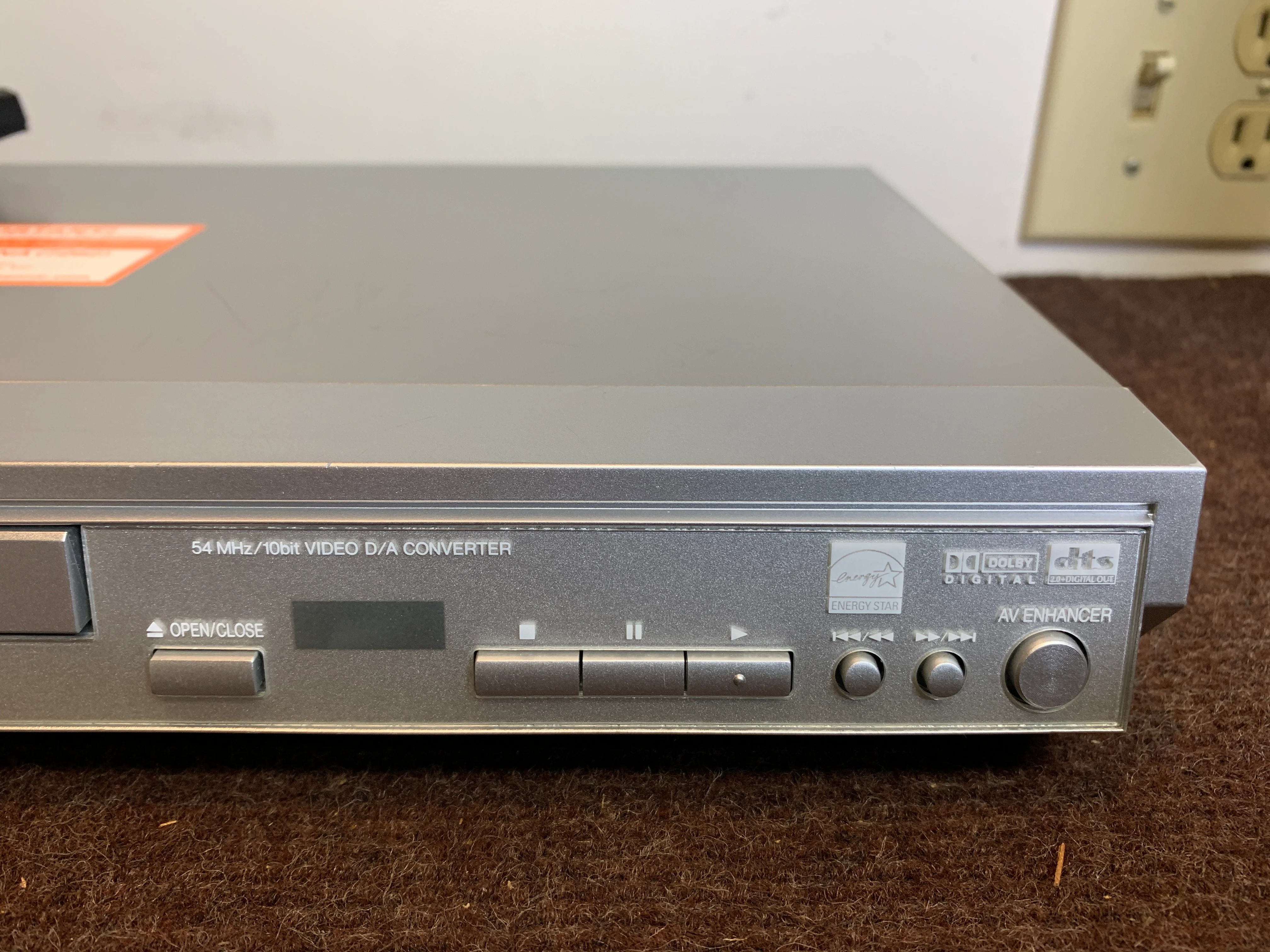 Panasonic DVD-S27 DVD/CD Player - Remote - Image 5