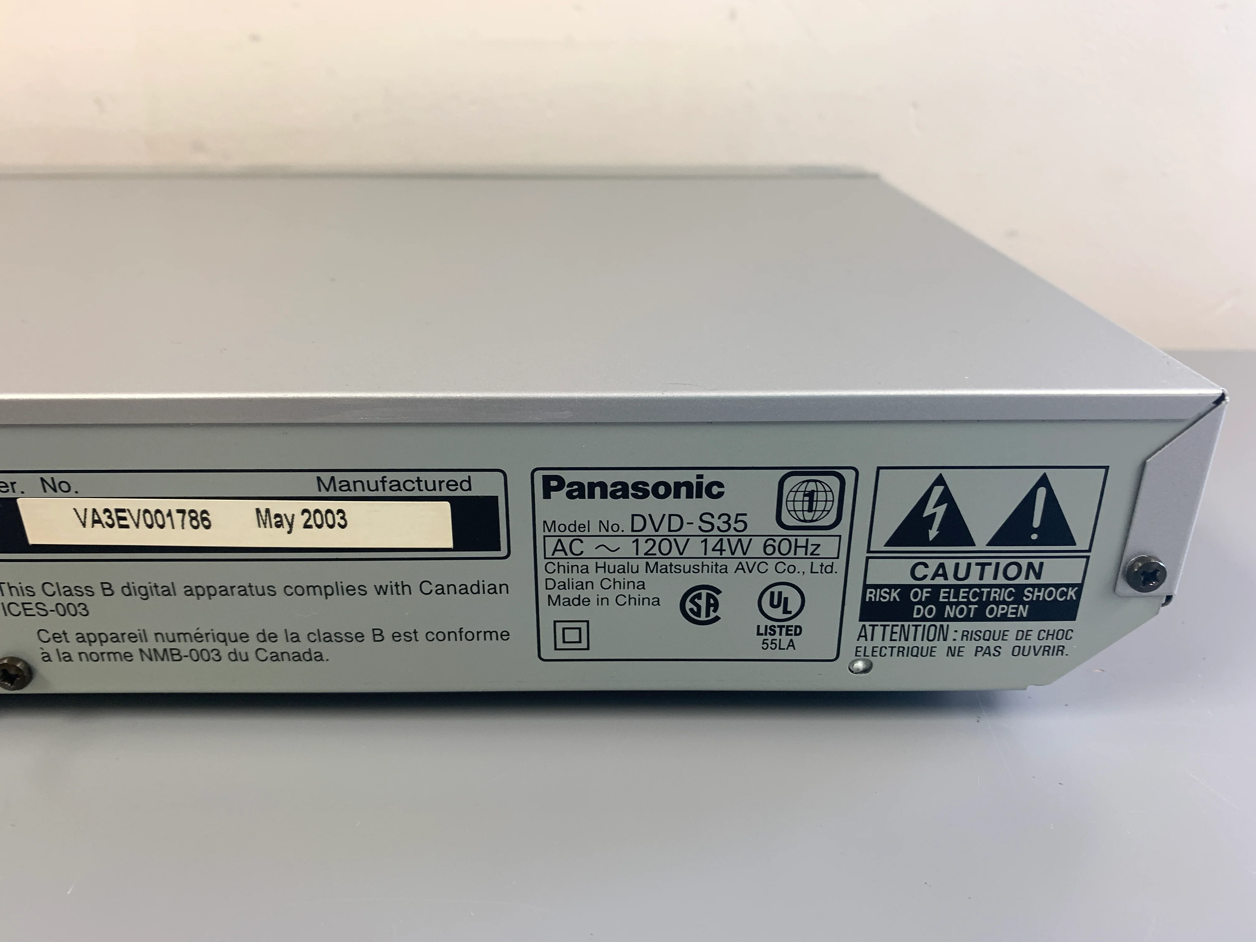 Panasonic DVD-S35 CD/DVD Player - Image 12