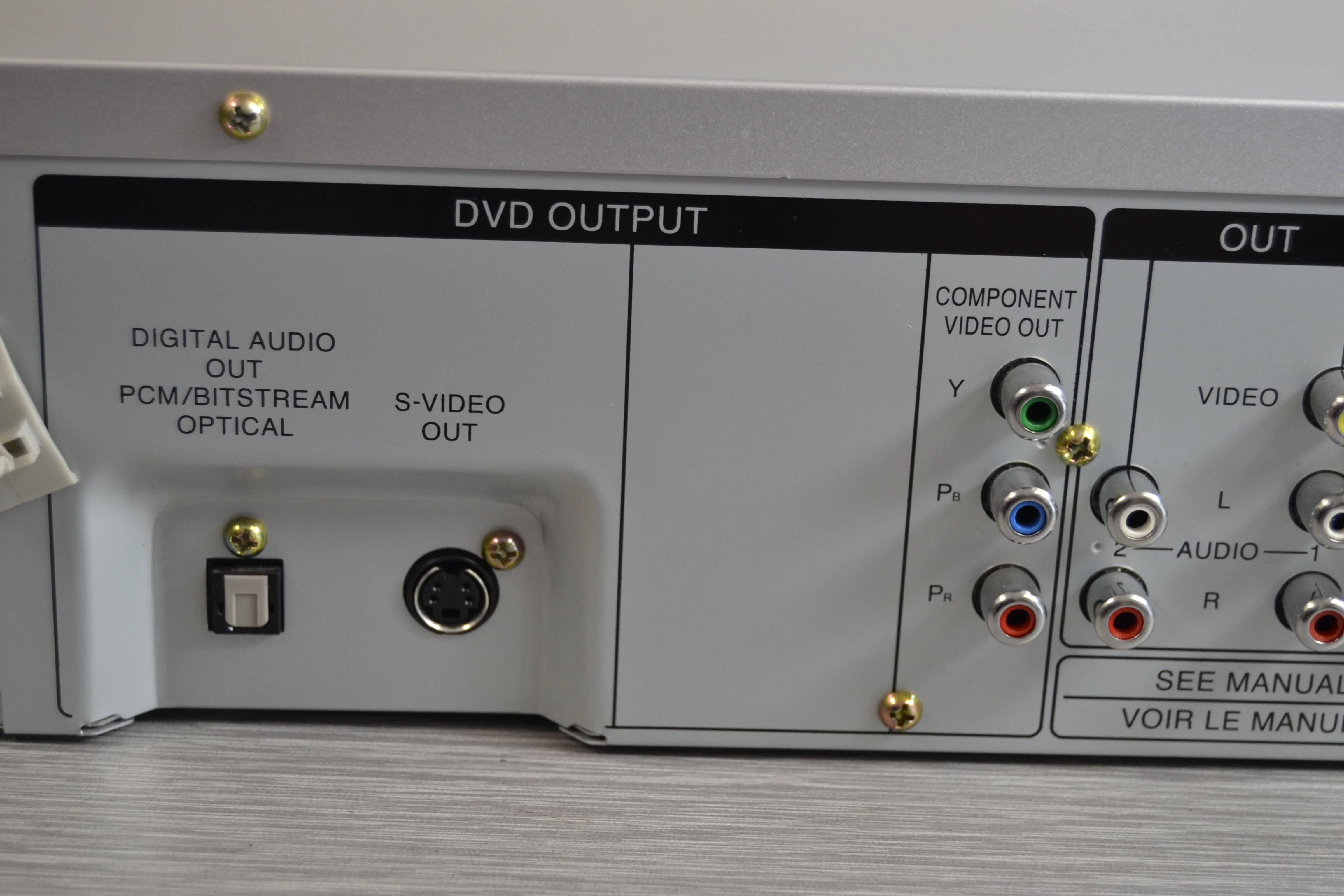 Panasonic PV-D4743S VHS/DVD Combo Player * Remote Control - Image 11