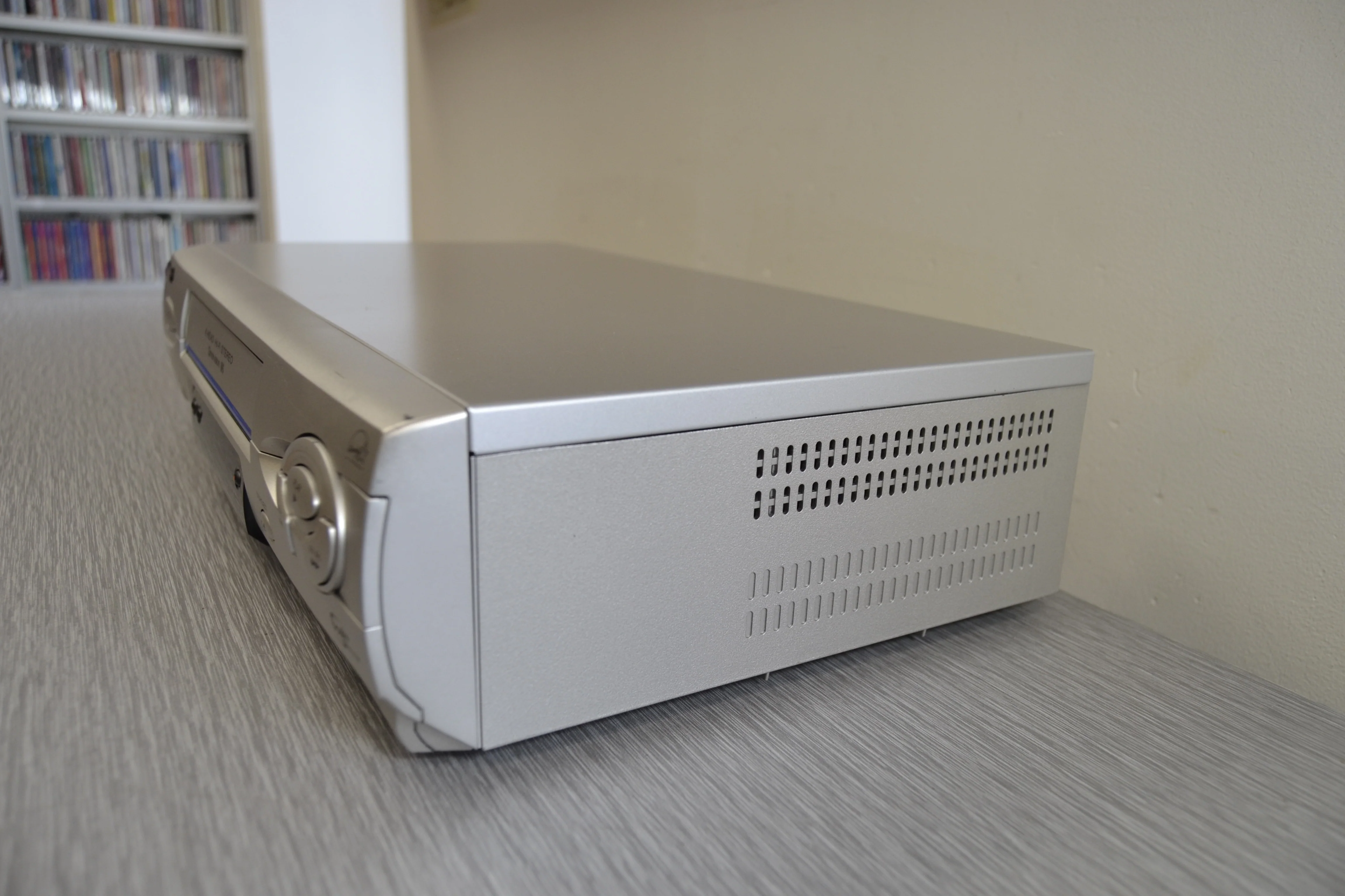 Panasonic PV-V4622 Video Cassette Recorder VHS Hi-Fi - Image 5