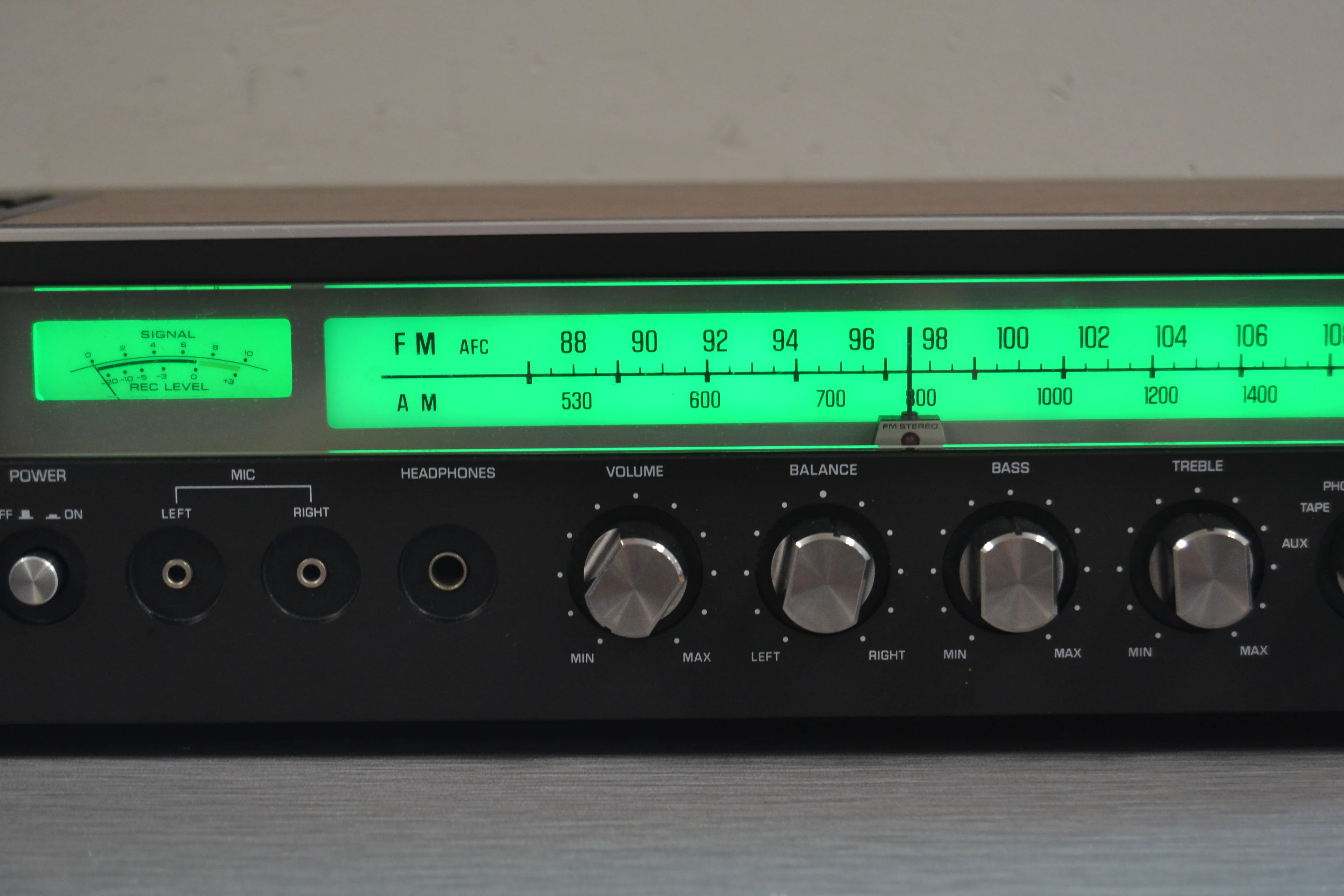 Panasonic RE-7810 Stereo Receiver with Built-in Cassette Player - Image 4