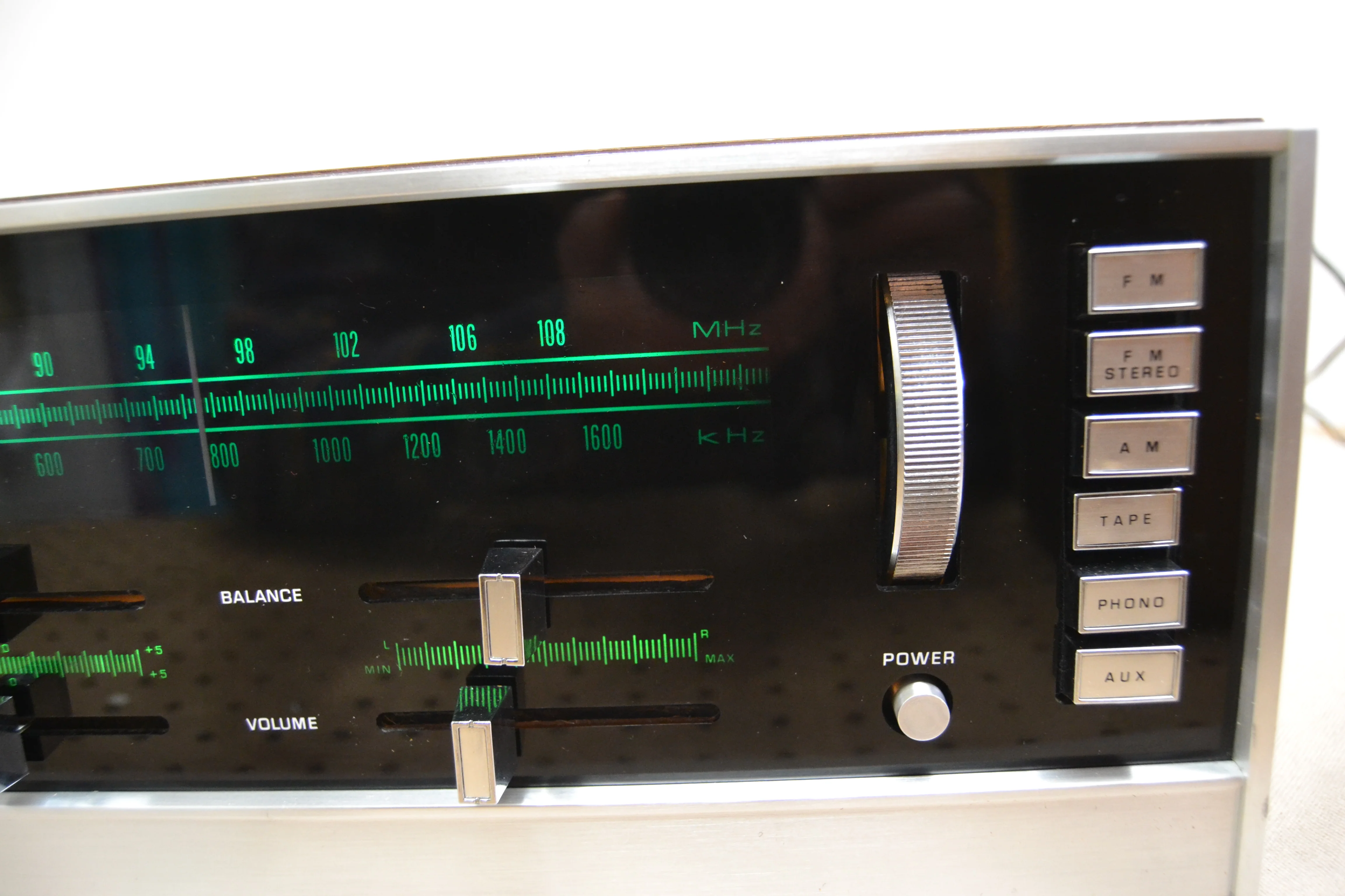 Panasonic RS-820S * 1970 Stereo Receiver with 8 Track Player and Speakers - Image 5