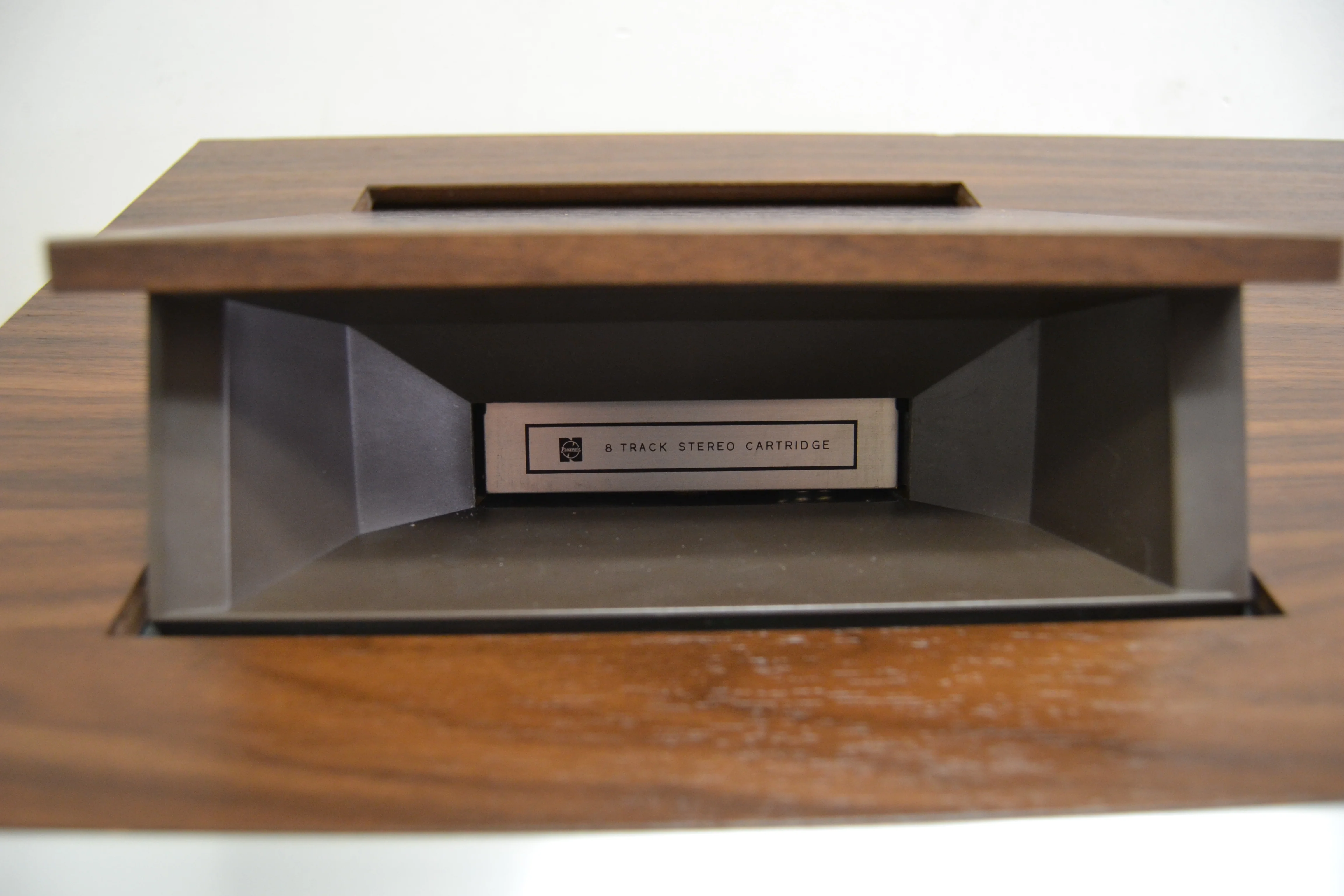 Panasonic RS-820S * 1970 Stereo Receiver with 8 Track Player and Speakers - Image 7