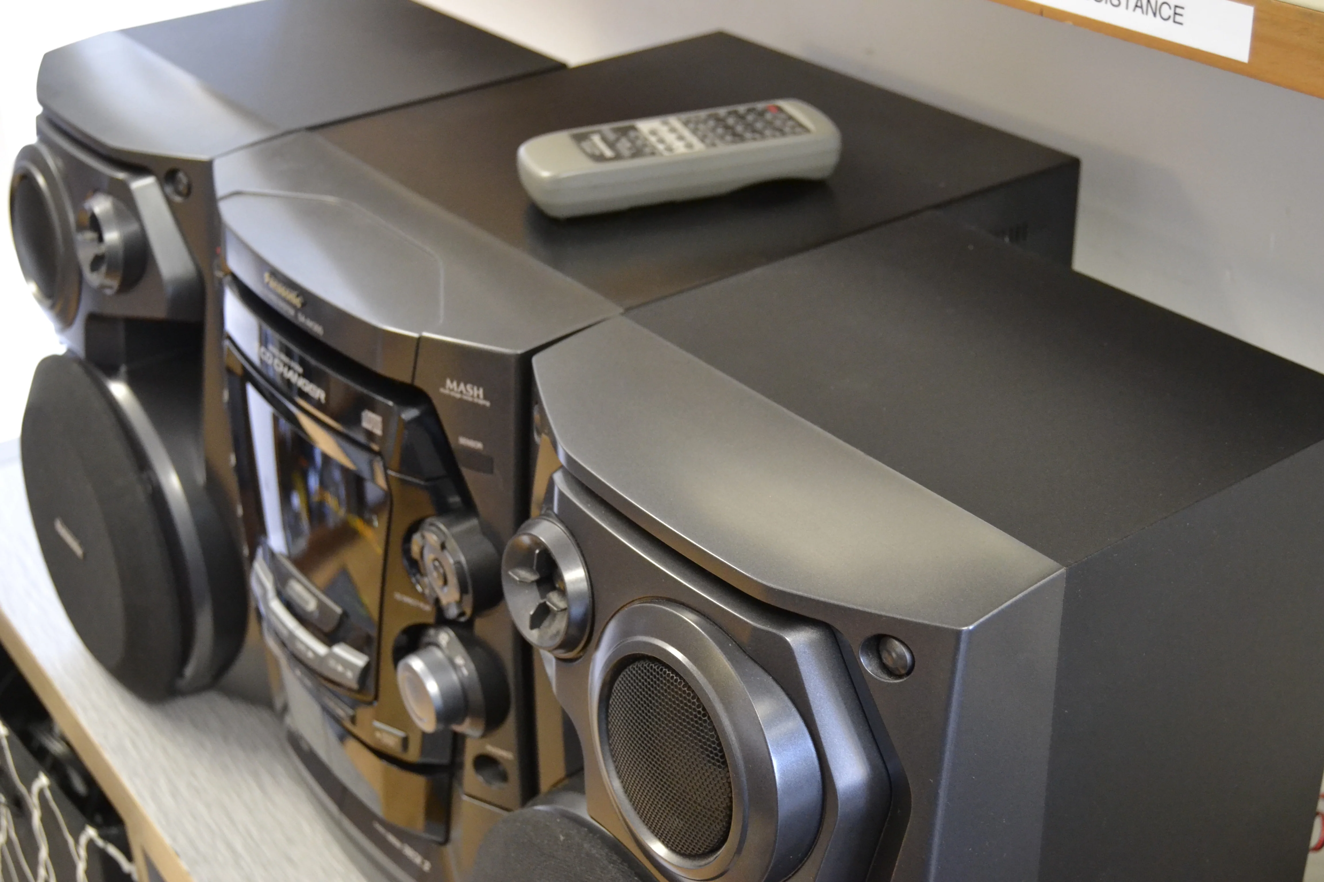PANASONIC SA-AK300 5 CD Changer/AM/F Radio /Dual Cassette Stereo System * Remote - Image 9