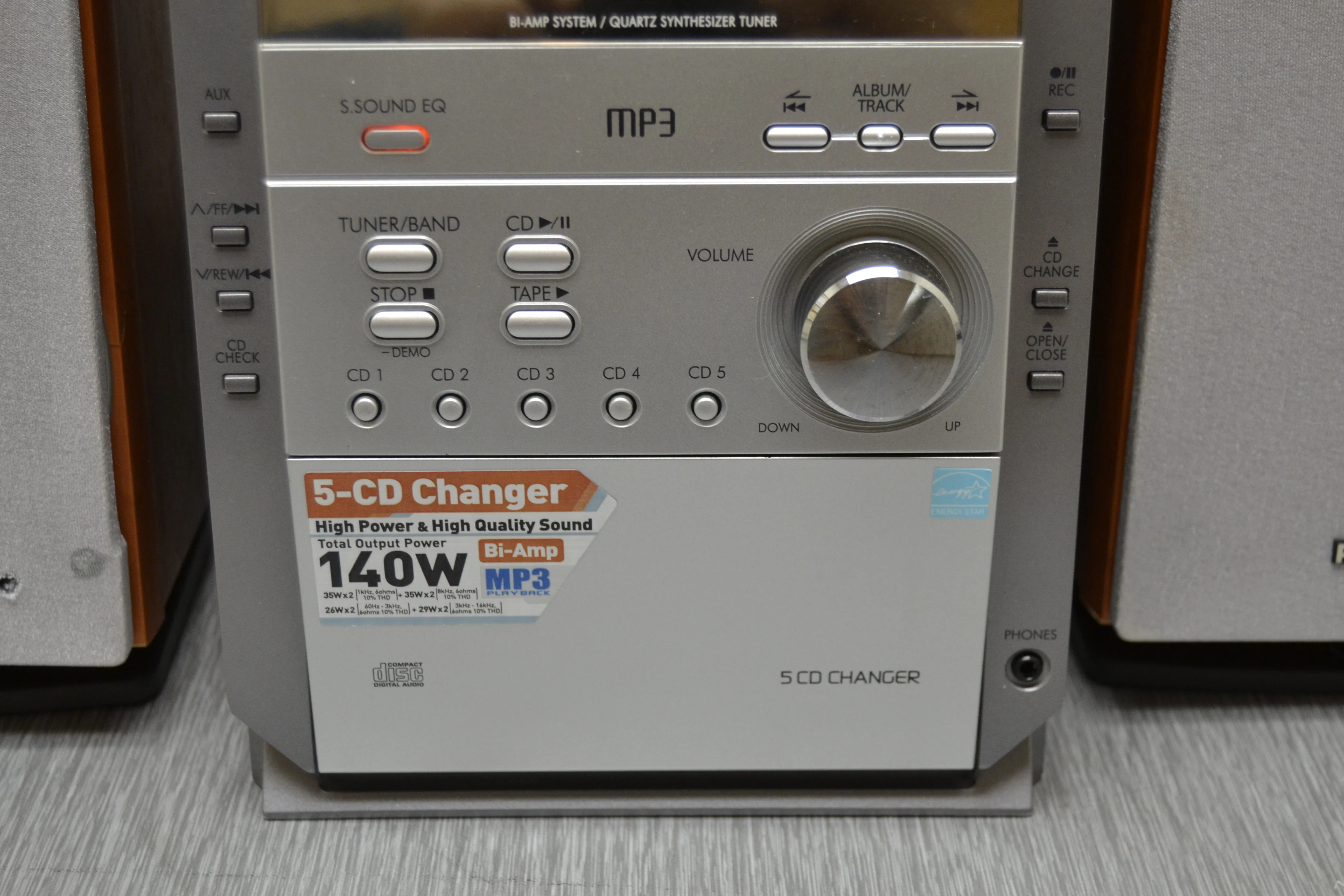 Panasonic SA-PM19 Mini Stereo System * Cd, Cassette, Radio & Speakers - Image 8