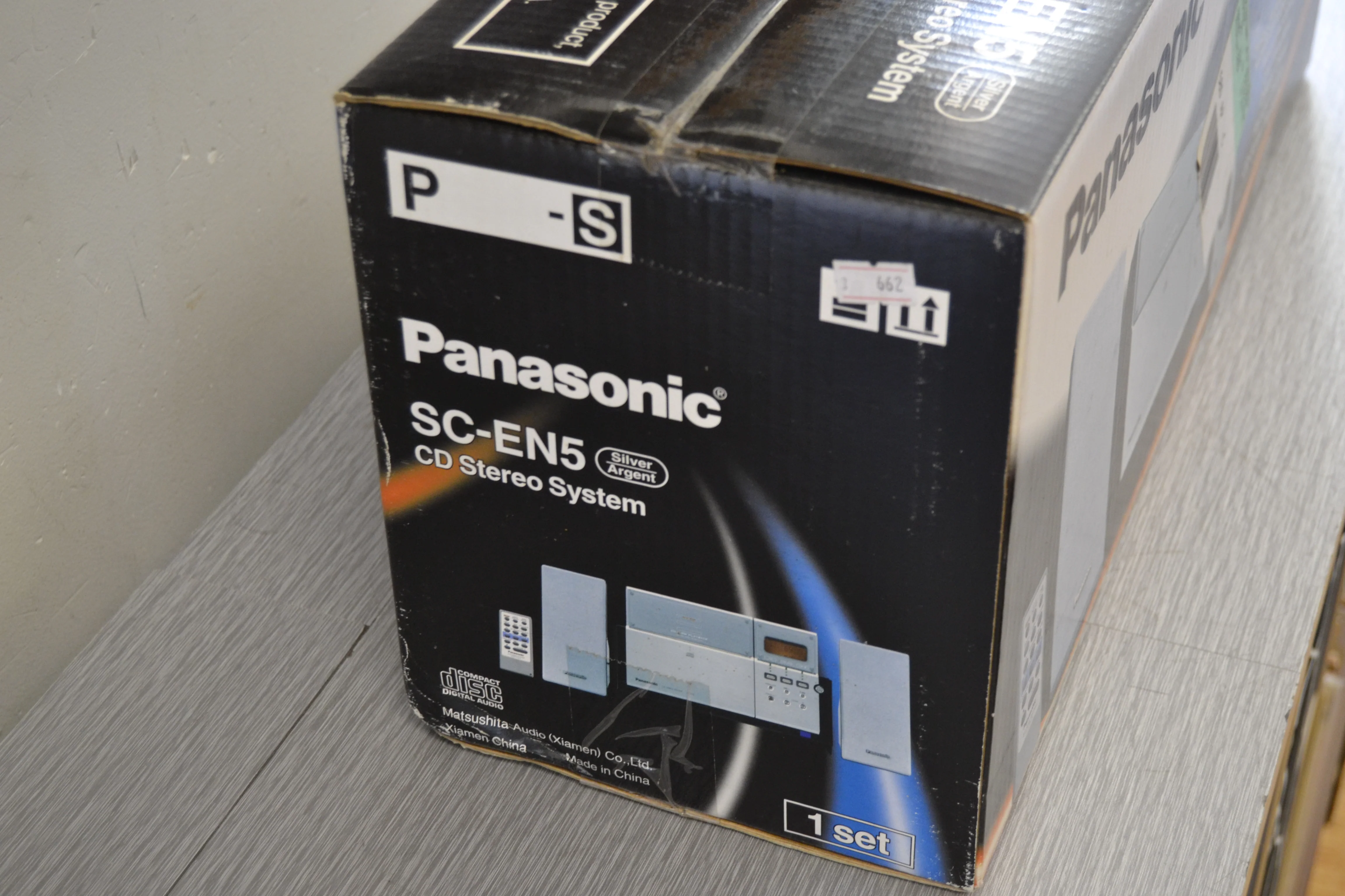 Panasonic SC-EN5 CD Music System - NEW OLD STOCK - SEALED BOX !!! - Image 2