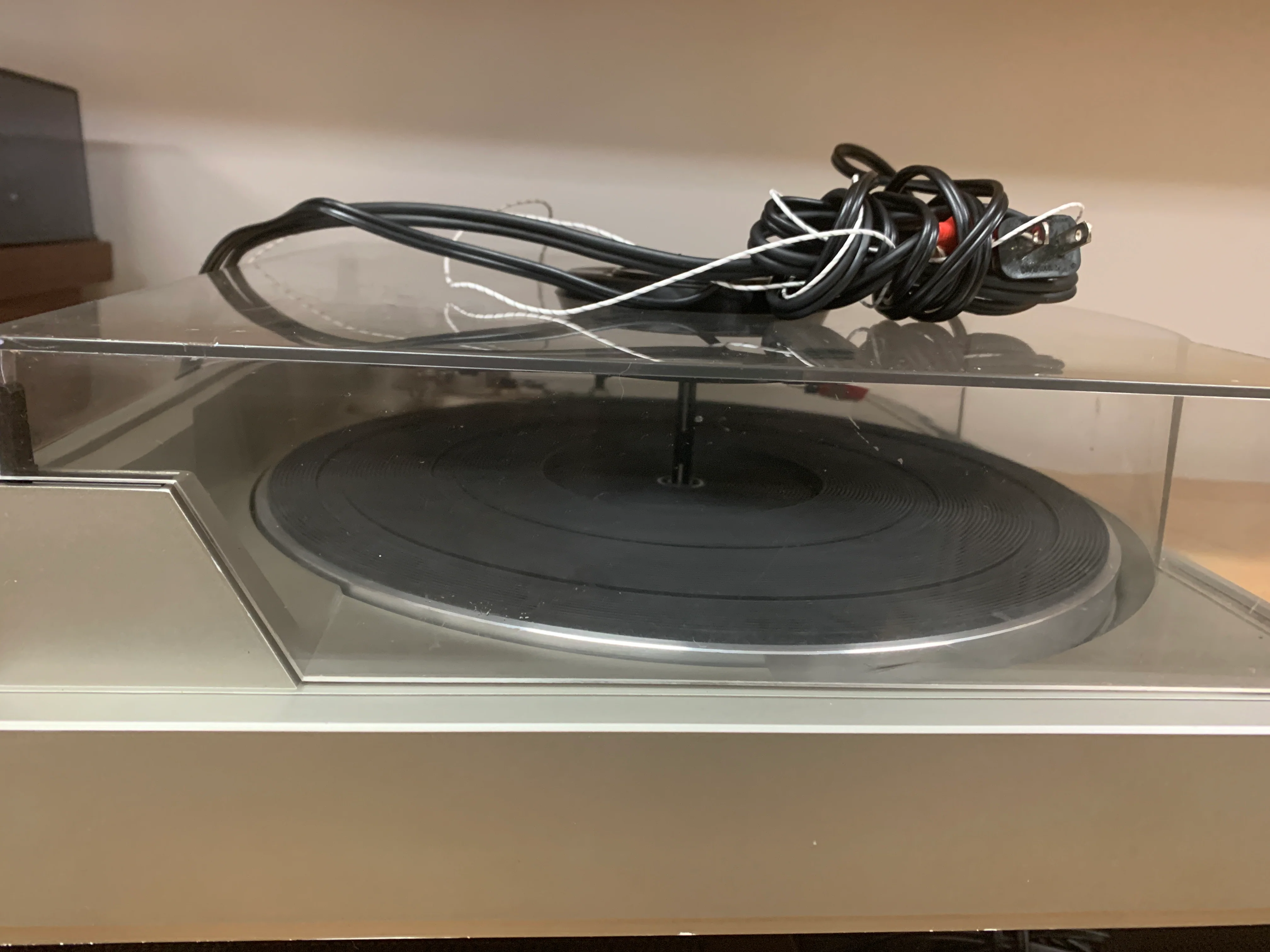 Panasonic SL-H203 Turntable - Image 10