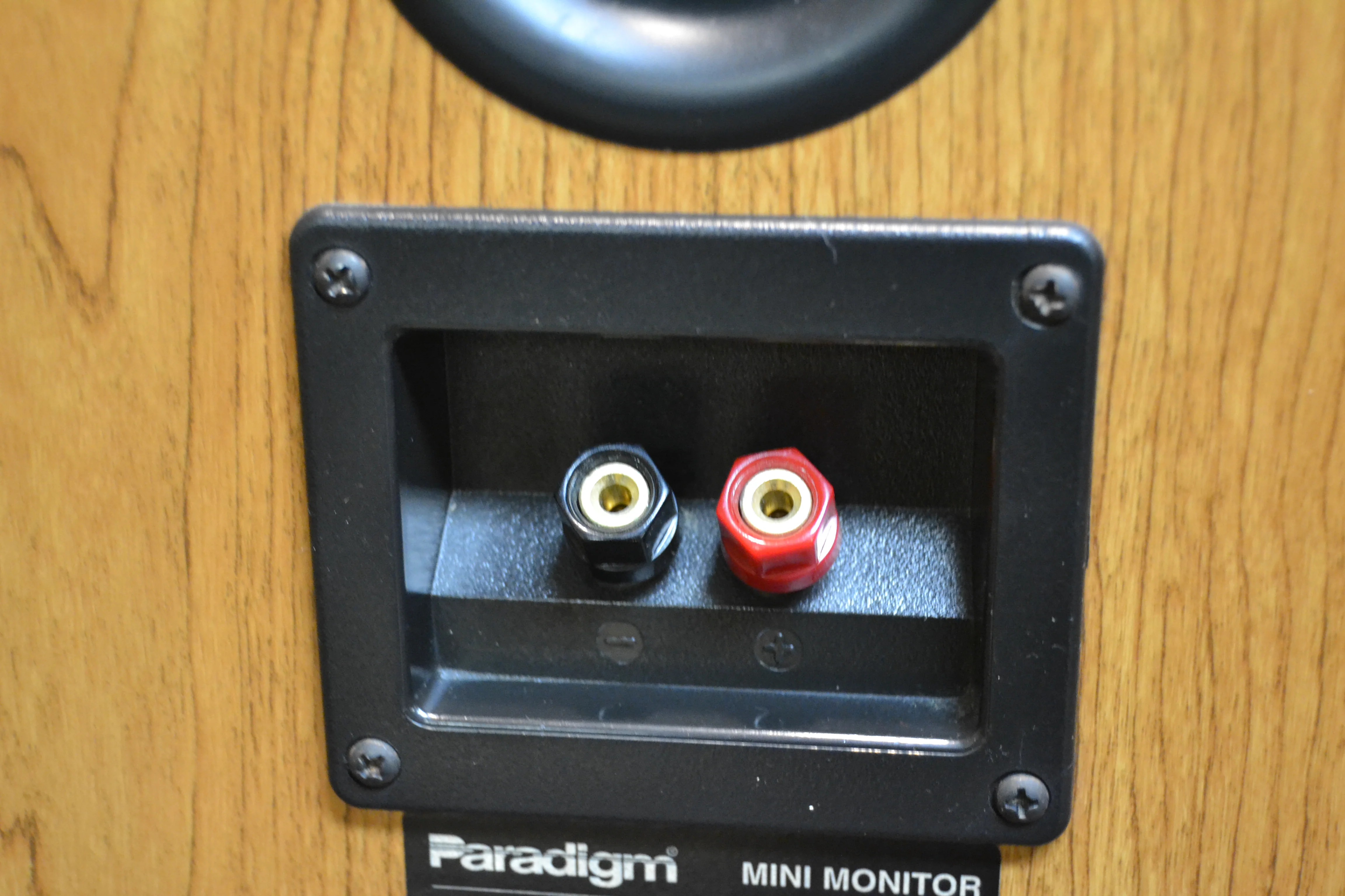 Paradigm Mini Monitor Bookshelf Speakers - Image 9