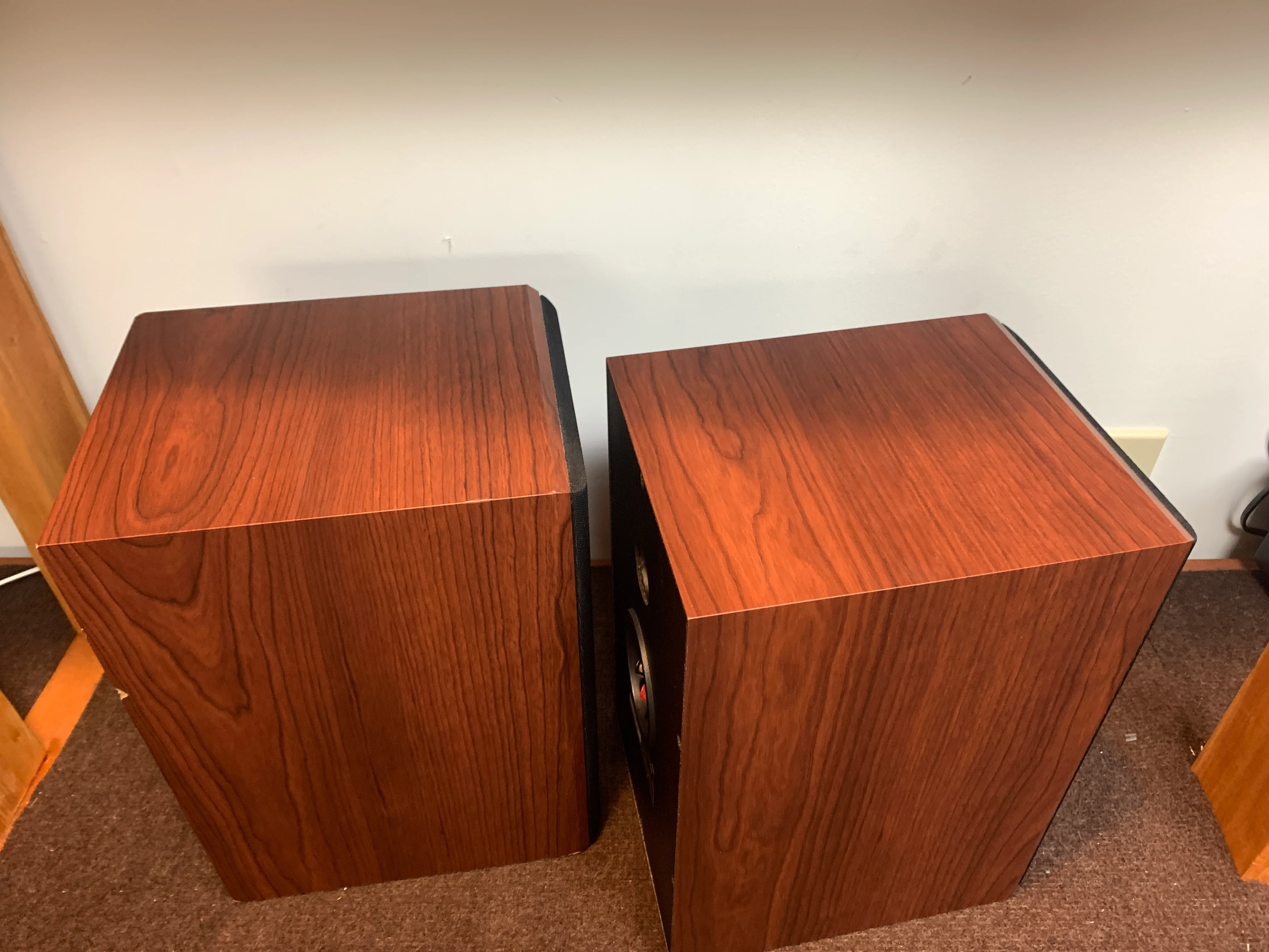Paradigm TITAN Bookshelf Speakers - Image 6