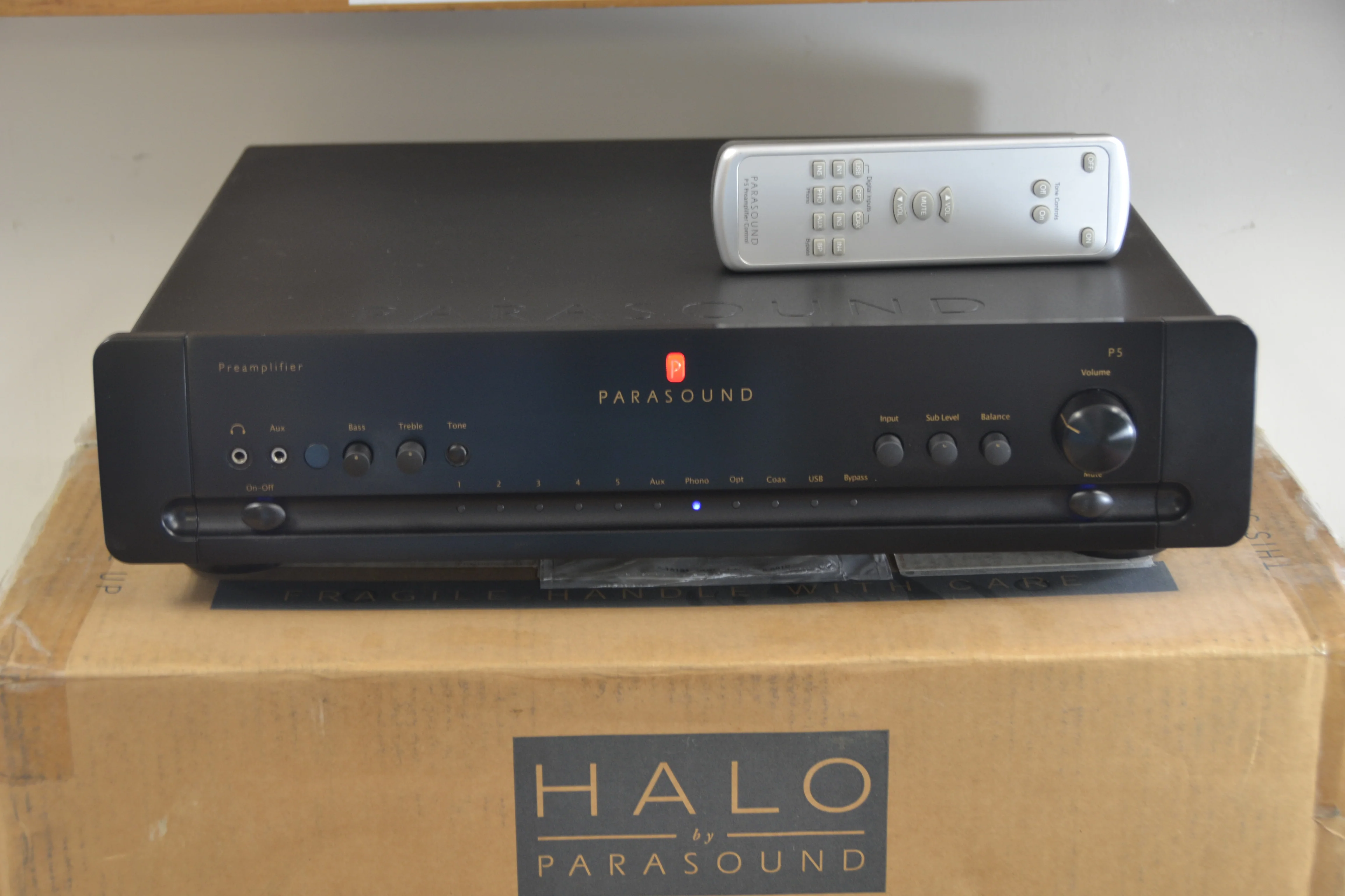 Parasound Halo P5 Stereo Preamplifier - Image 2