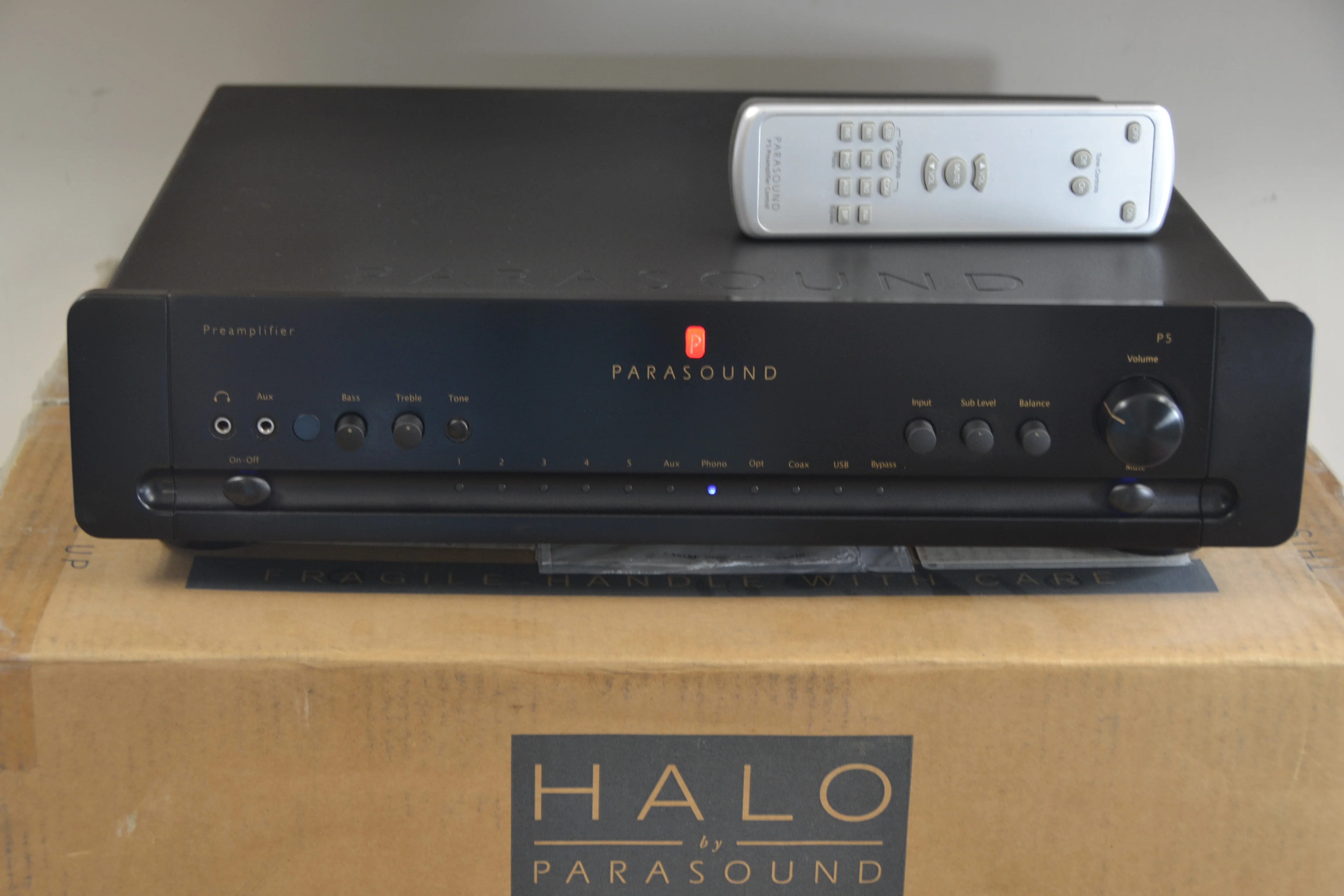 Parasound Halo P5 Stereo Preamplifier - Image 3