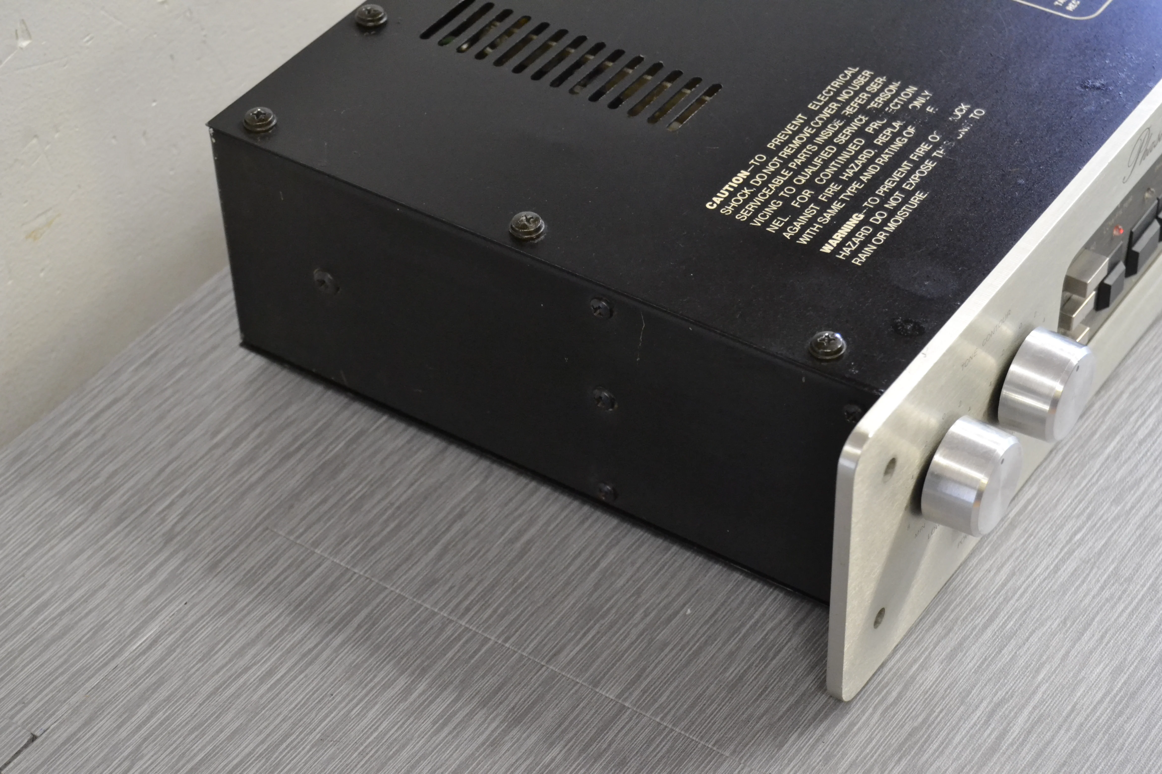 Phase Linear Model 3000 MKII Stereo Preamplifier - Image 5