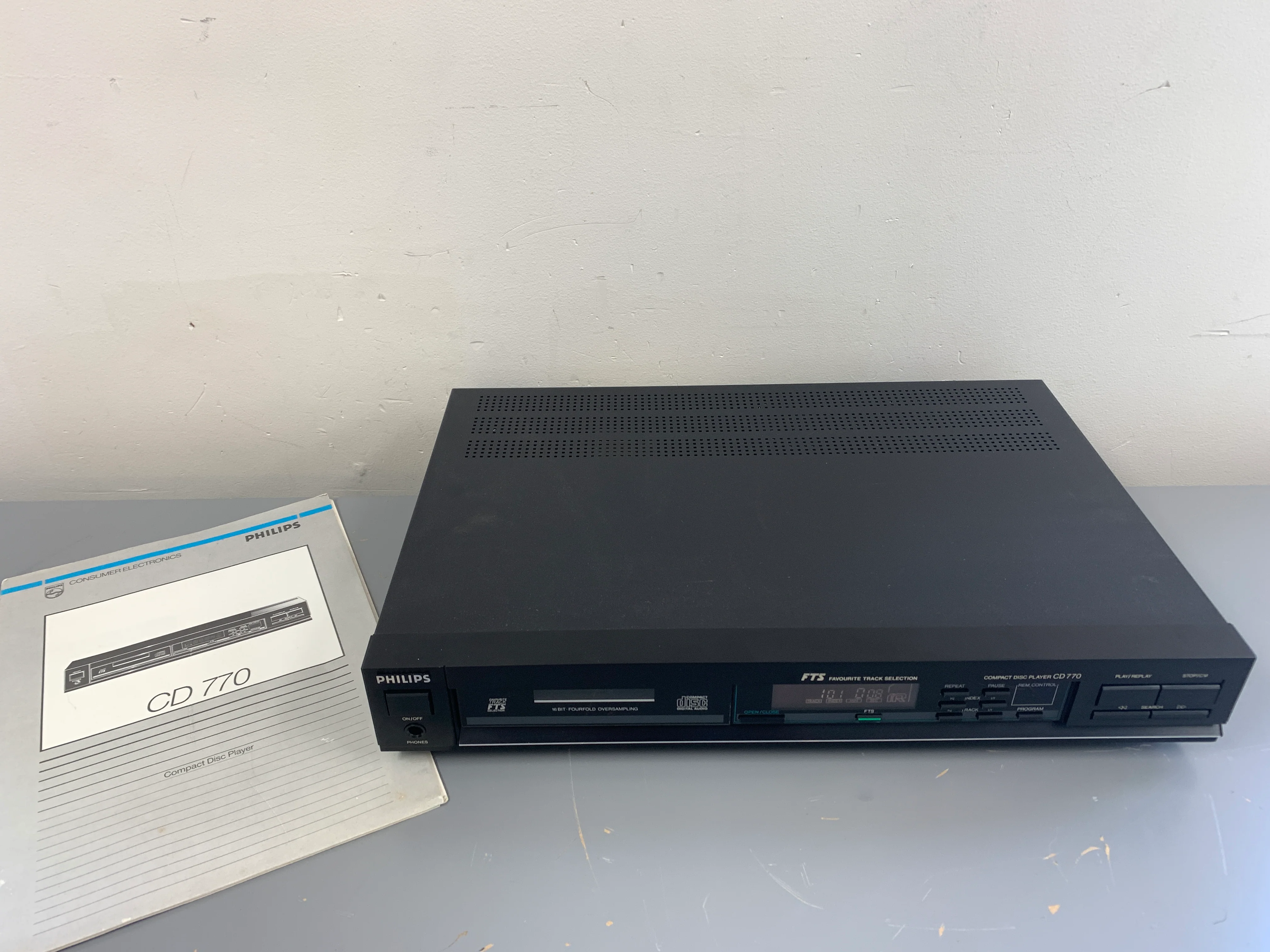 Philips CD770 Single CD Player