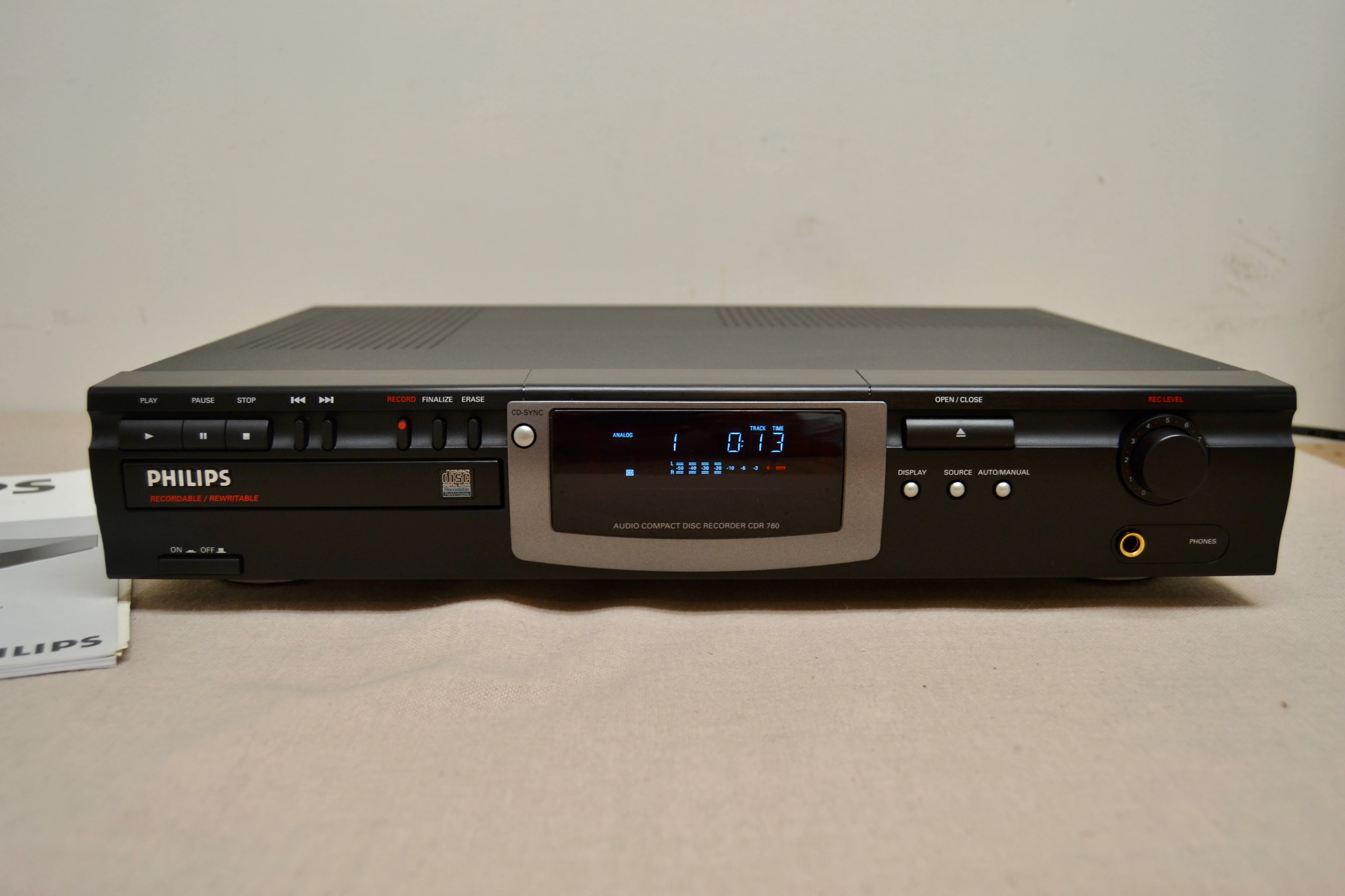 Philips CDR-760 Single CD Recorder * Manual * Remote Control * Fully Serviced * new belts - Image 2