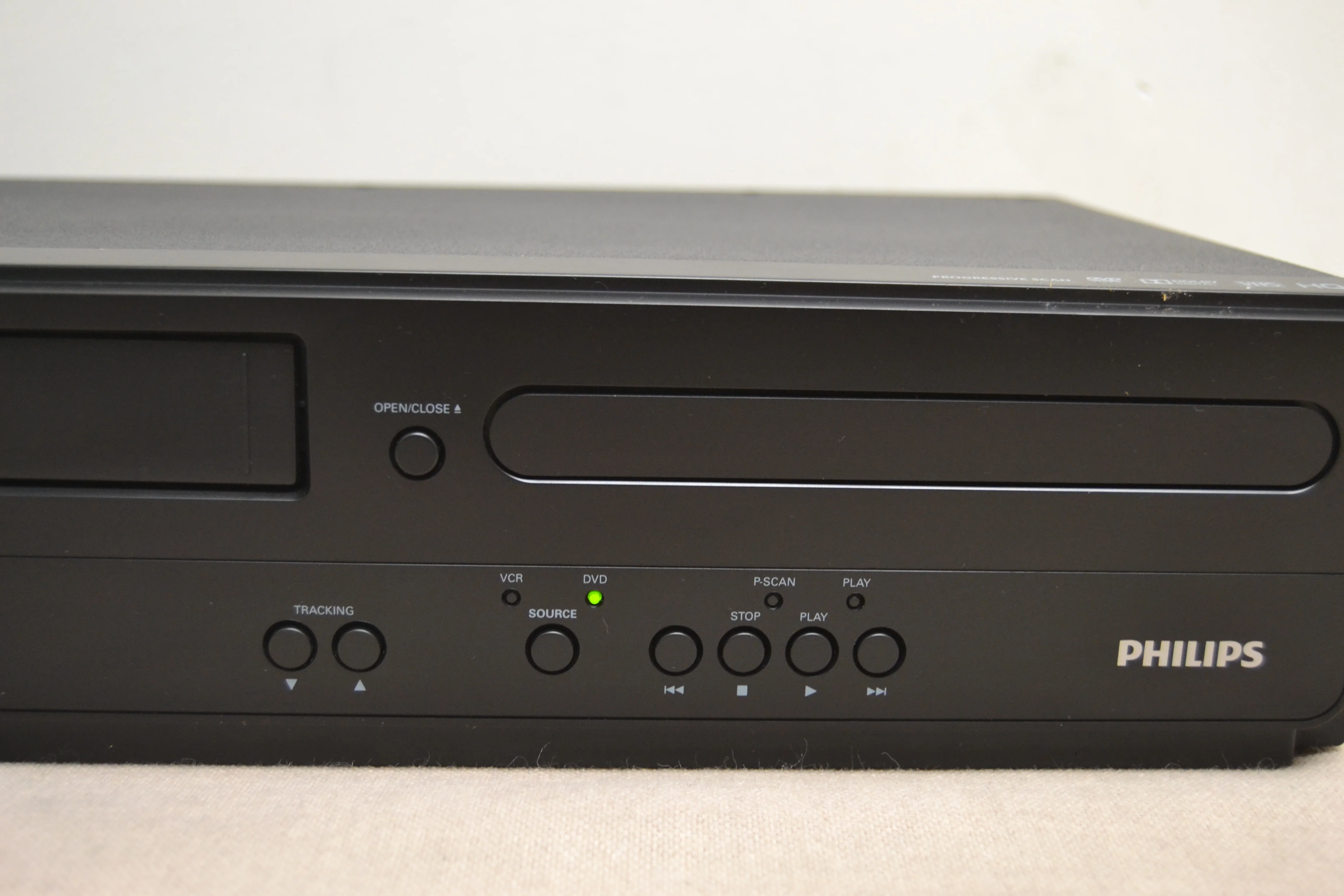 Philips DVP3355V/F7 DVD/VCR Player * Manual * Remote * 2015 - Image 6