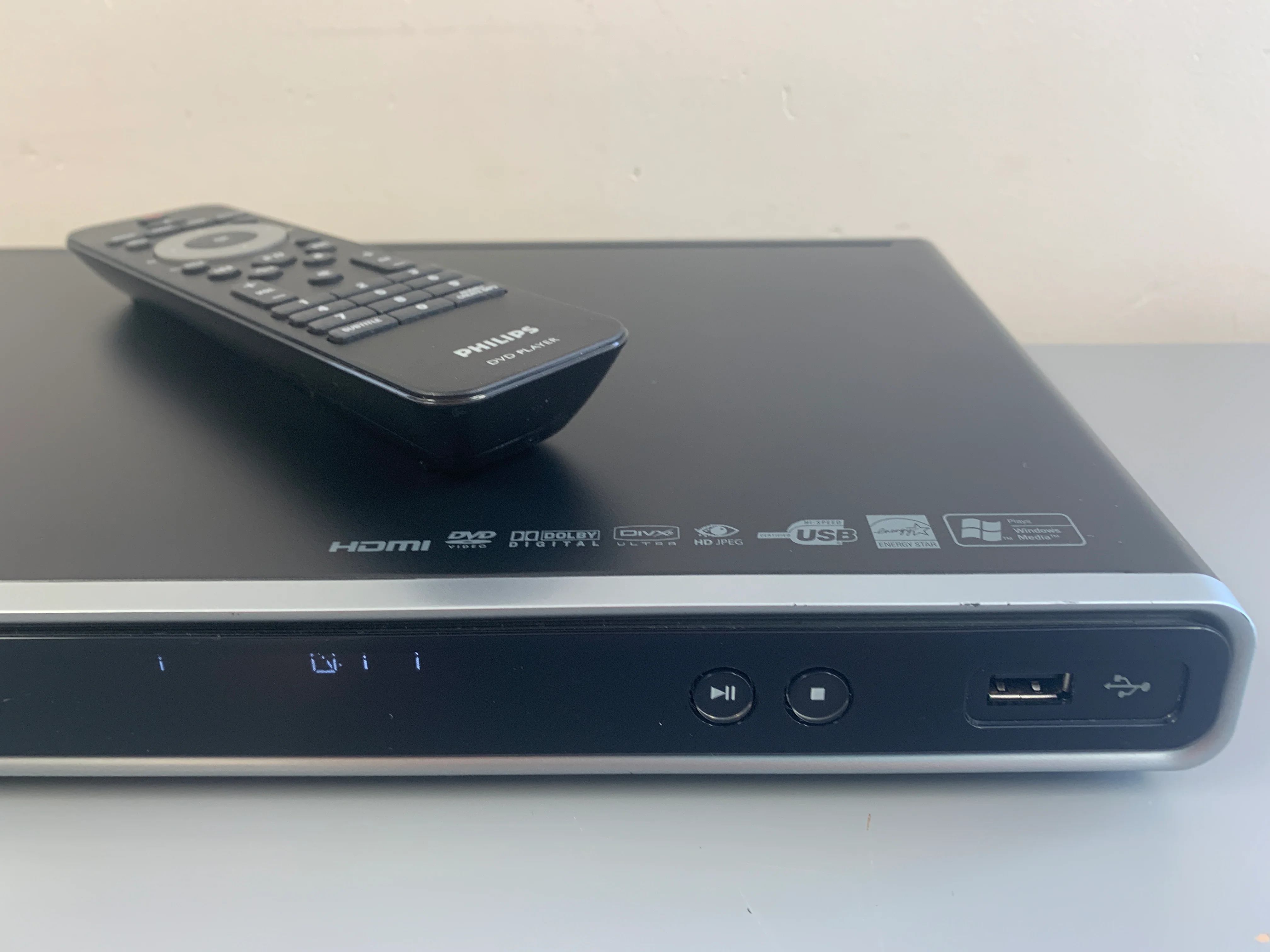 Philips DVP5992 DVD Player * Remote * Manual - Image 4