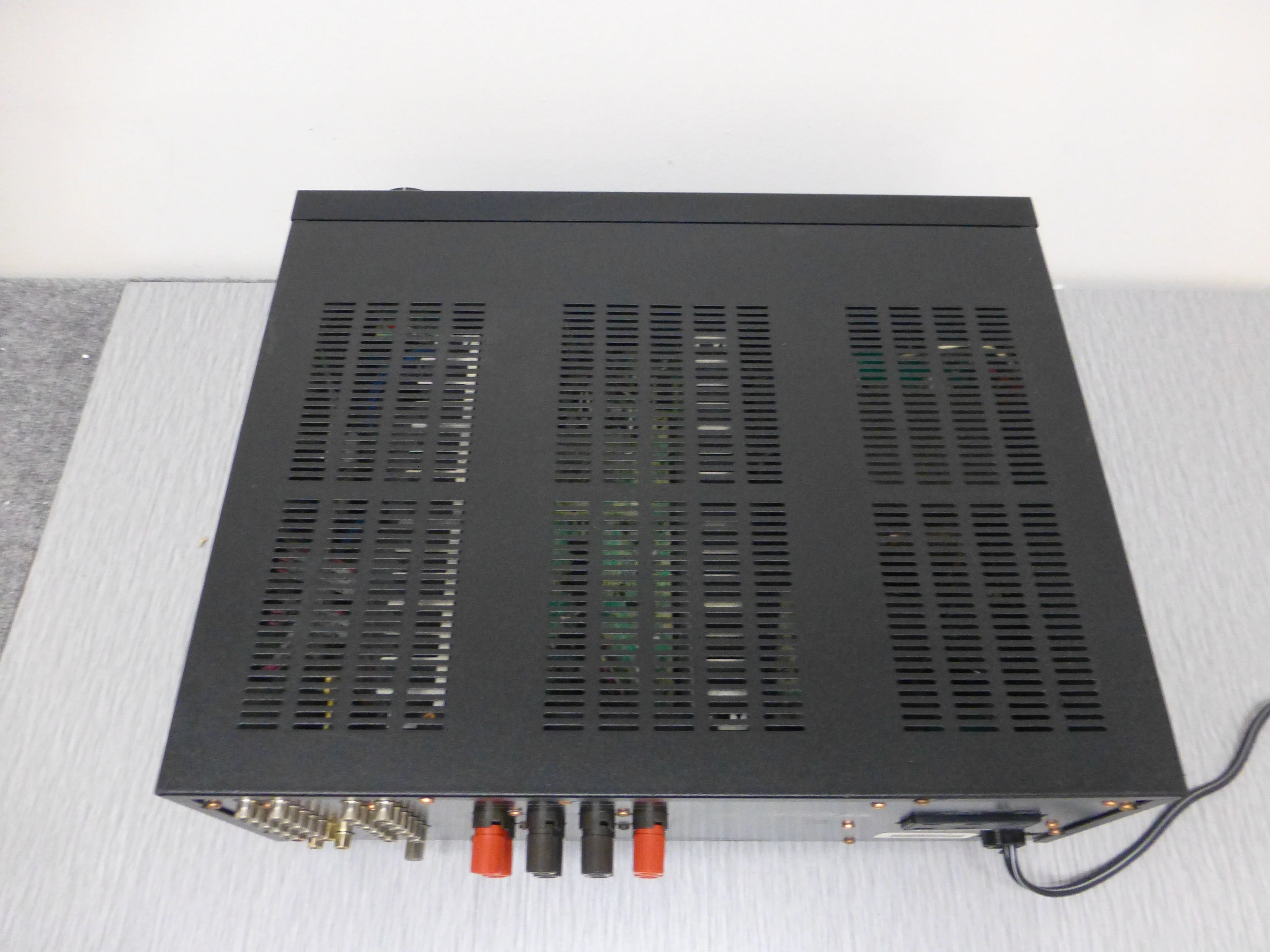 Philips FA-80 Integrated Amplifier - Image 10