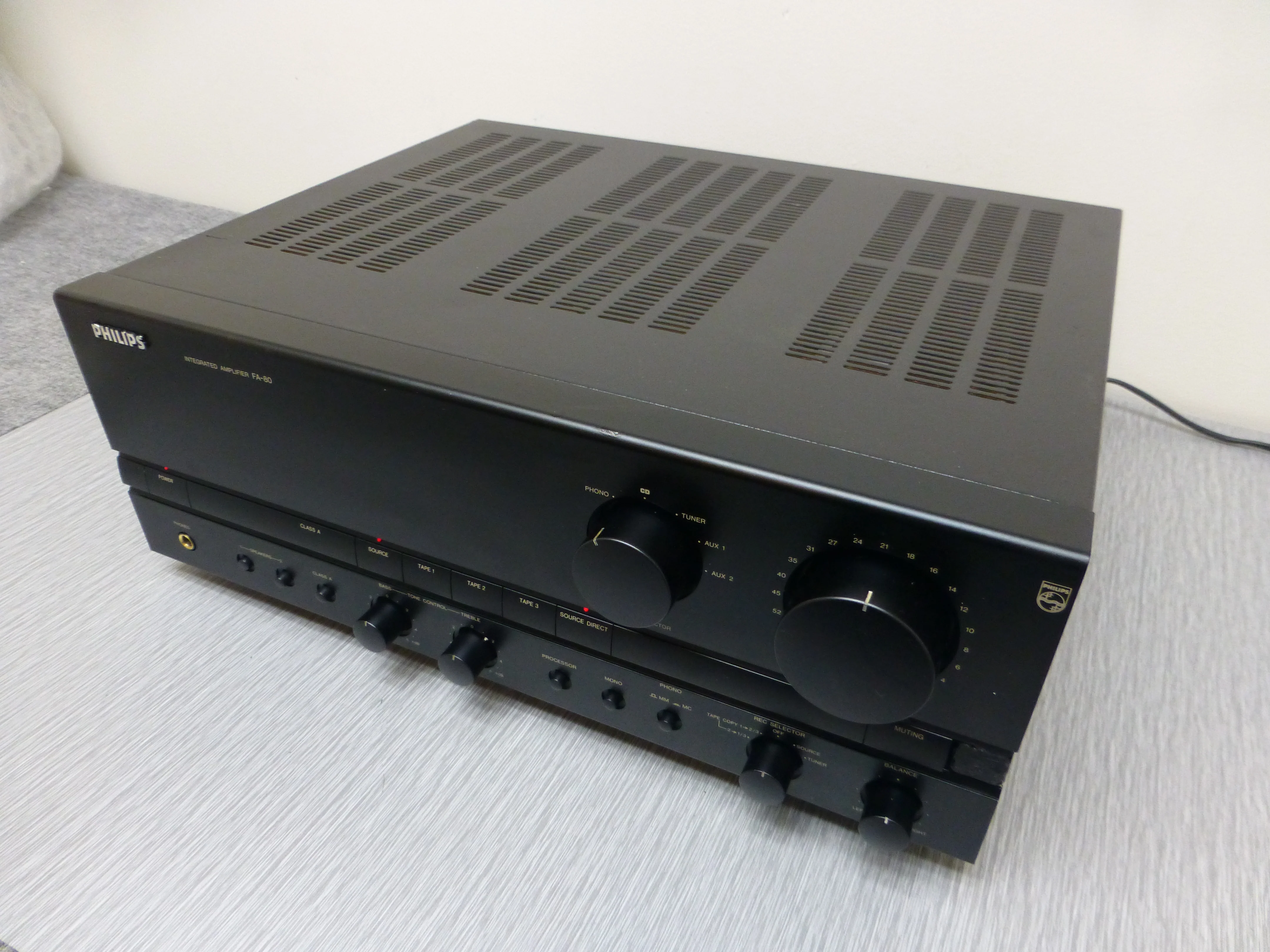 Philips FA-80 Integrated Amplifier - Image 7