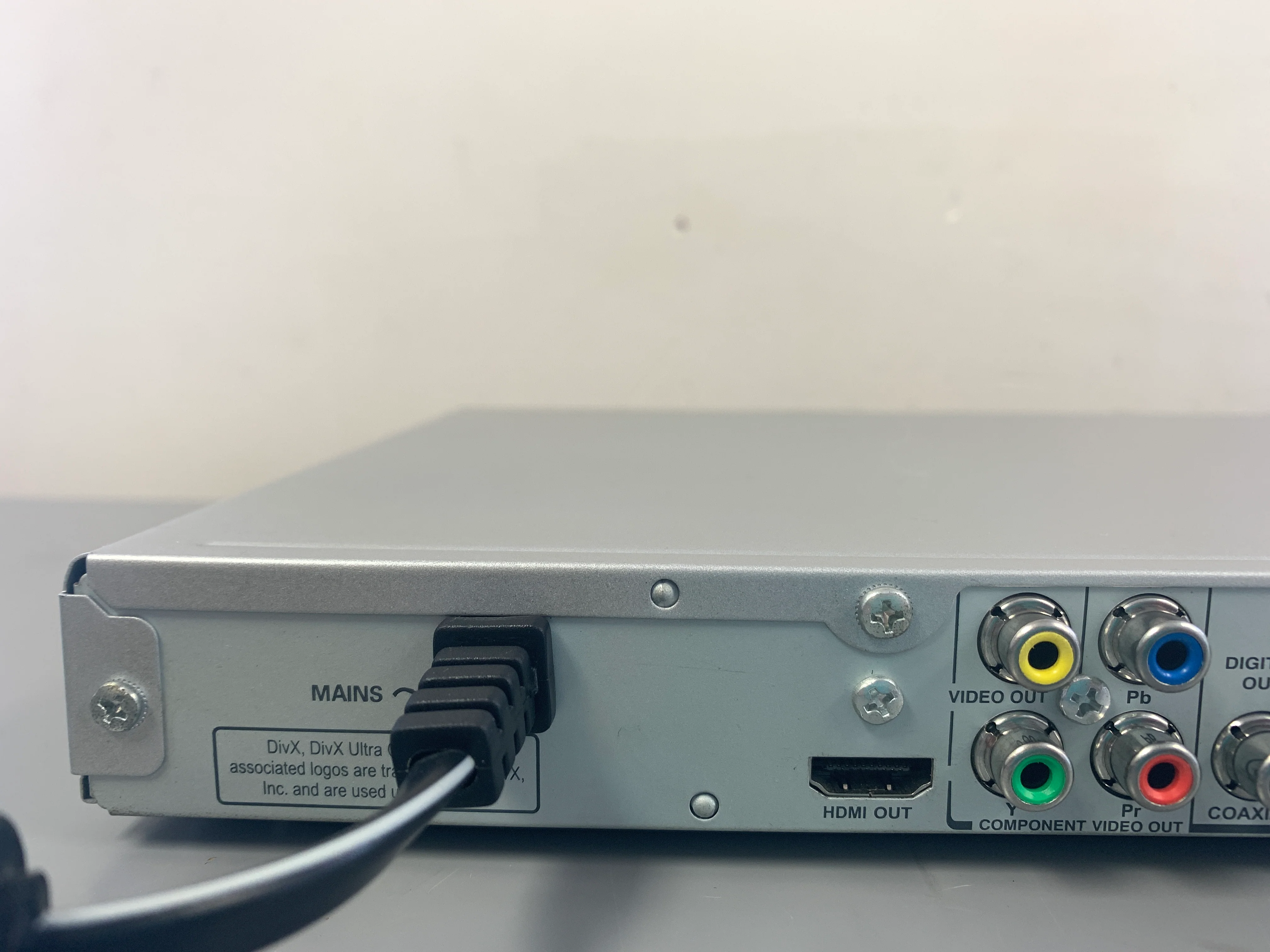 Philps DVP5960/37 DVD/CD Player - Image 8