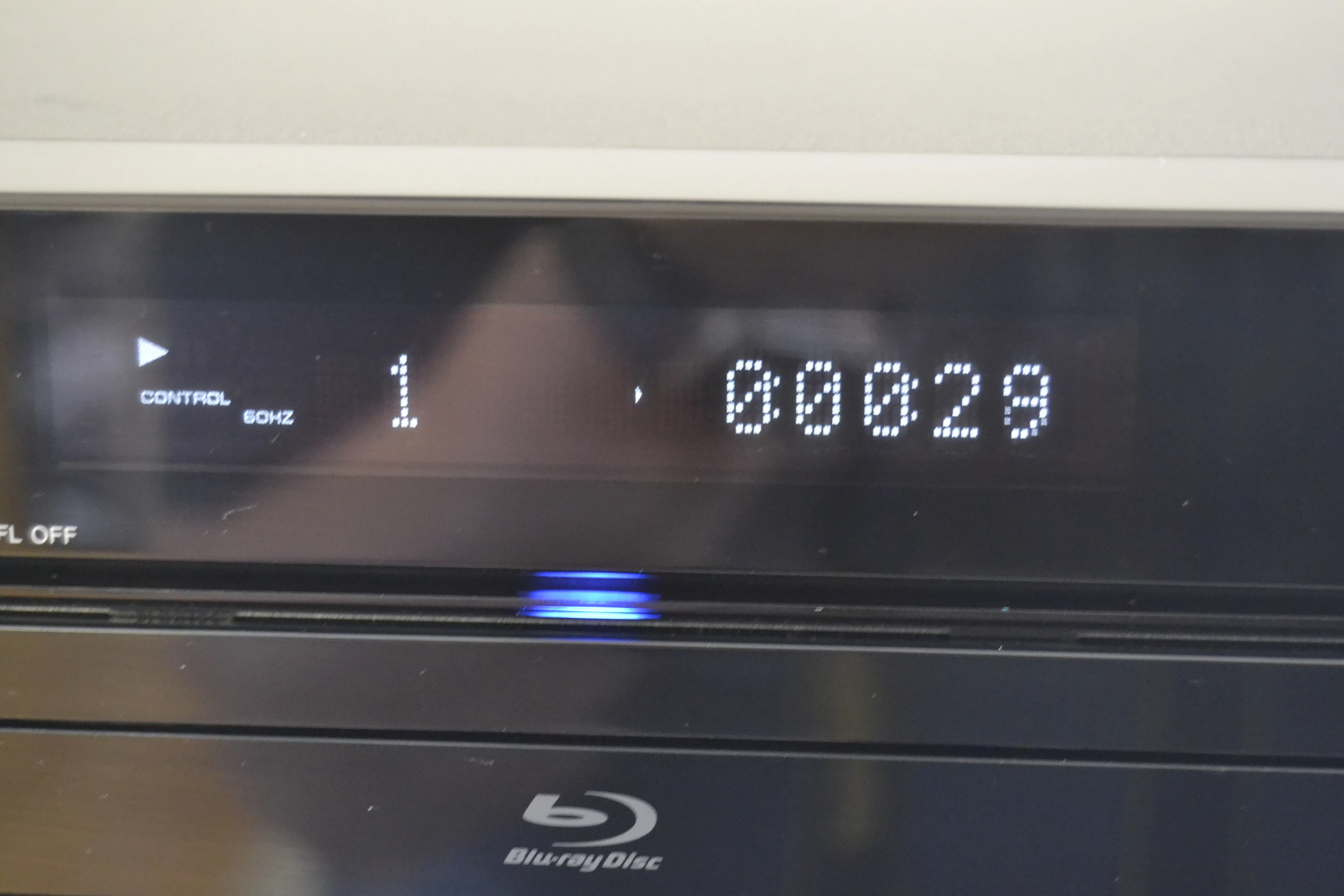 Pioneer BDP-51FP Blu-Ray Disc Player (2008) - Image 6