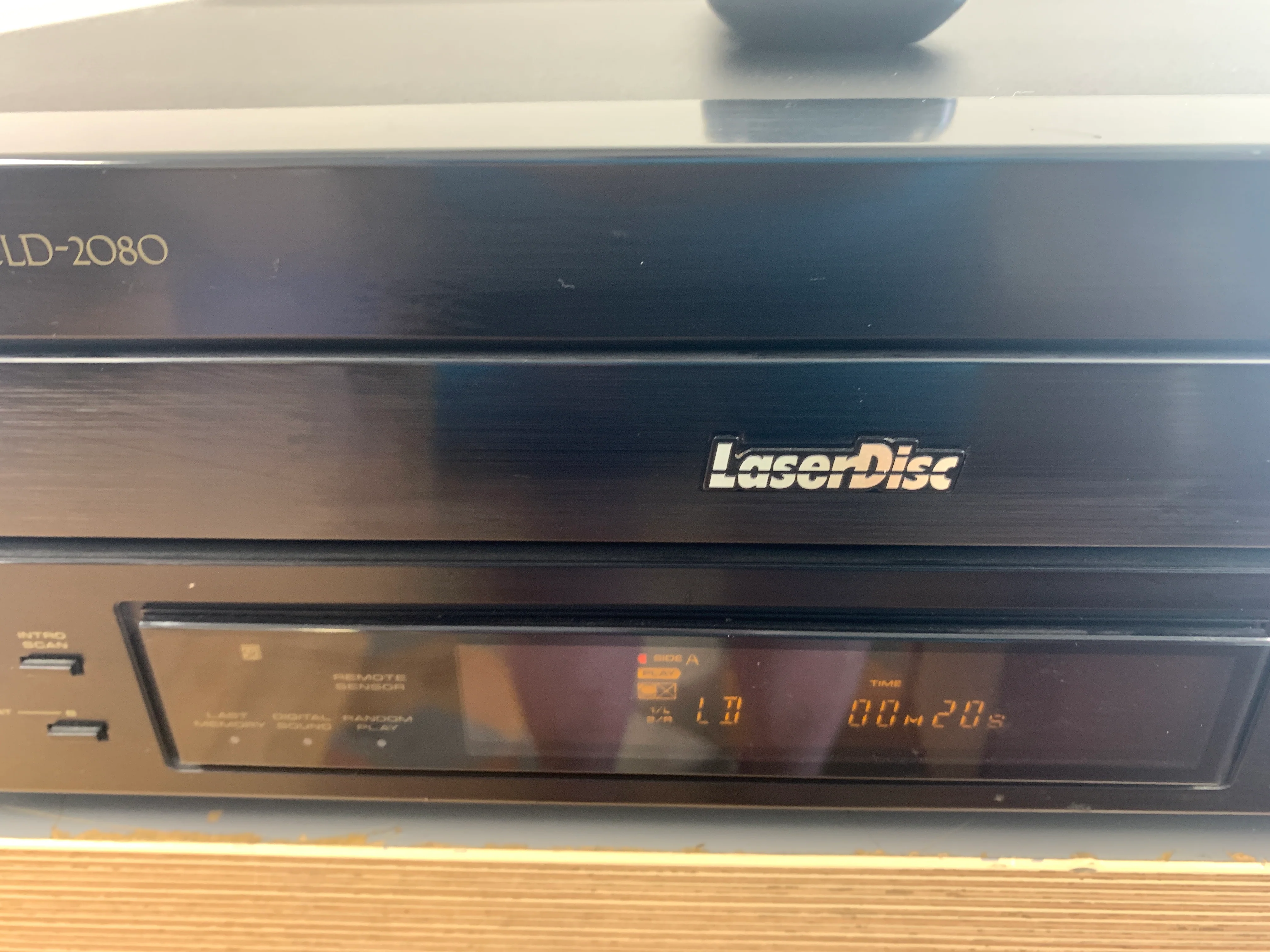 Pioneer CLD-2080 Laserdisc/CD Player * Remote Control - Image 3