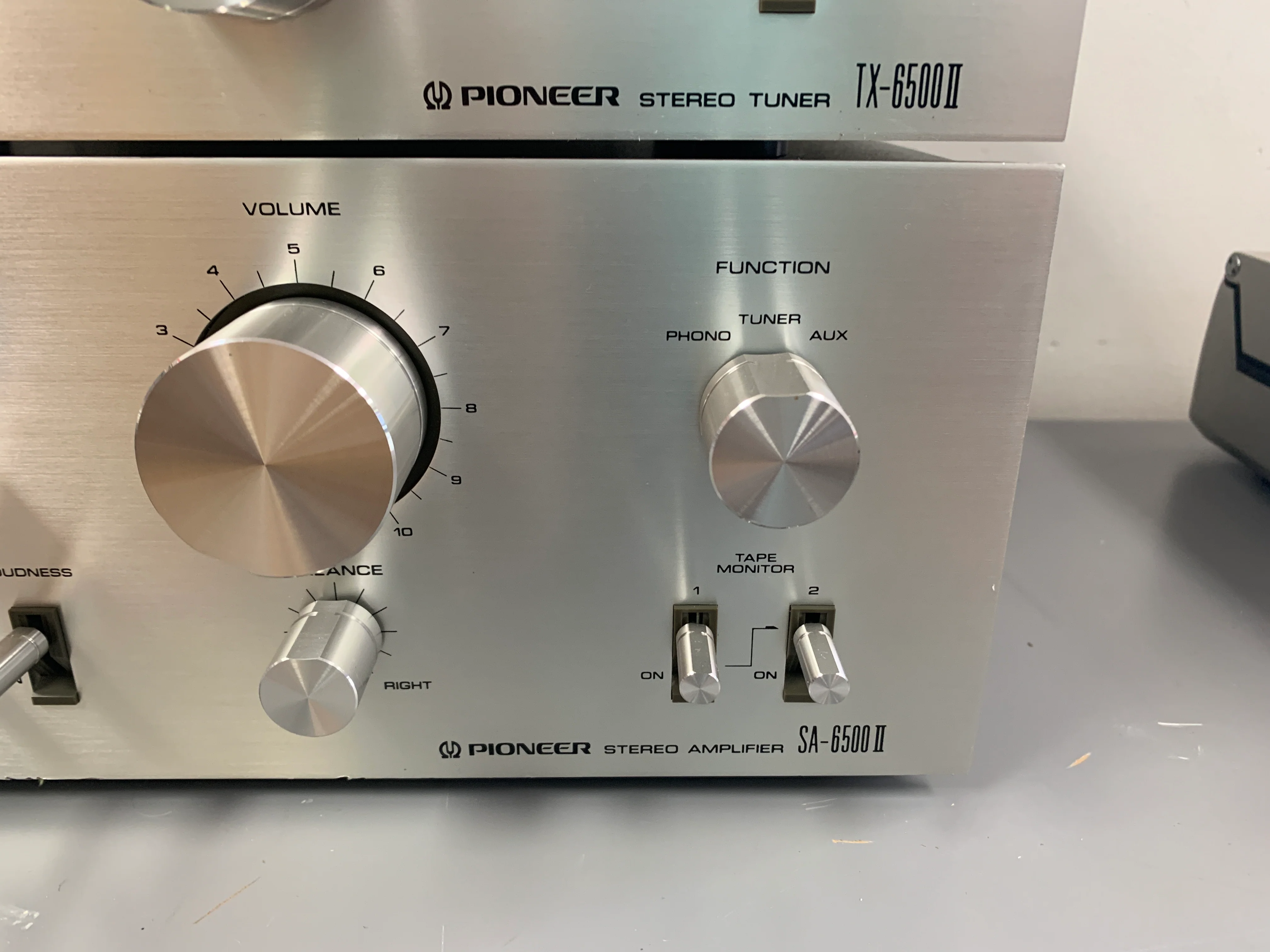Pioneer Combo: SA-6500 MKII Integrated Amplifier - TX-6500 MKII Stereo Tuner - Image 4