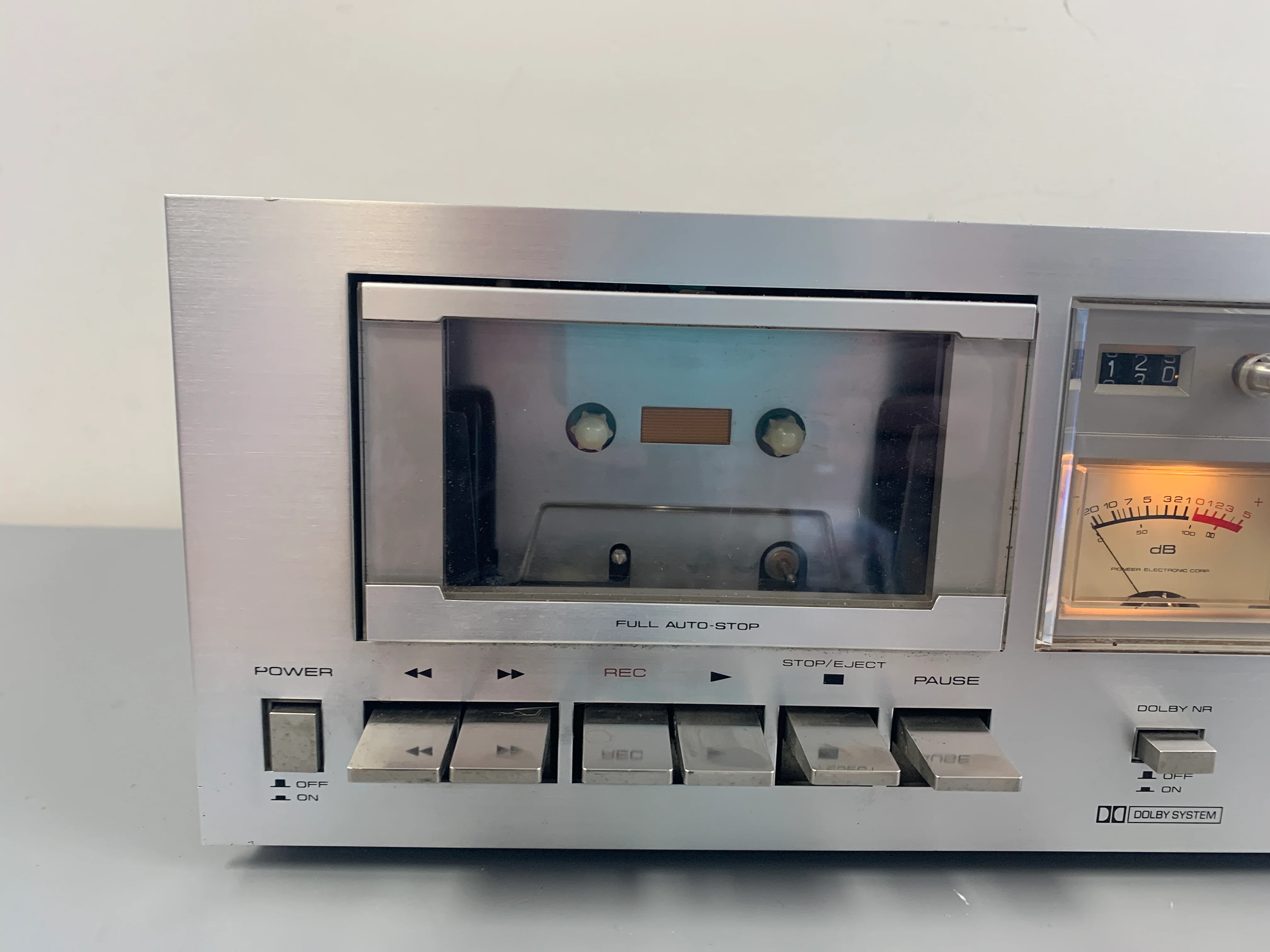 Pioneer CT-F500 Single Cassette Deck - Image 2