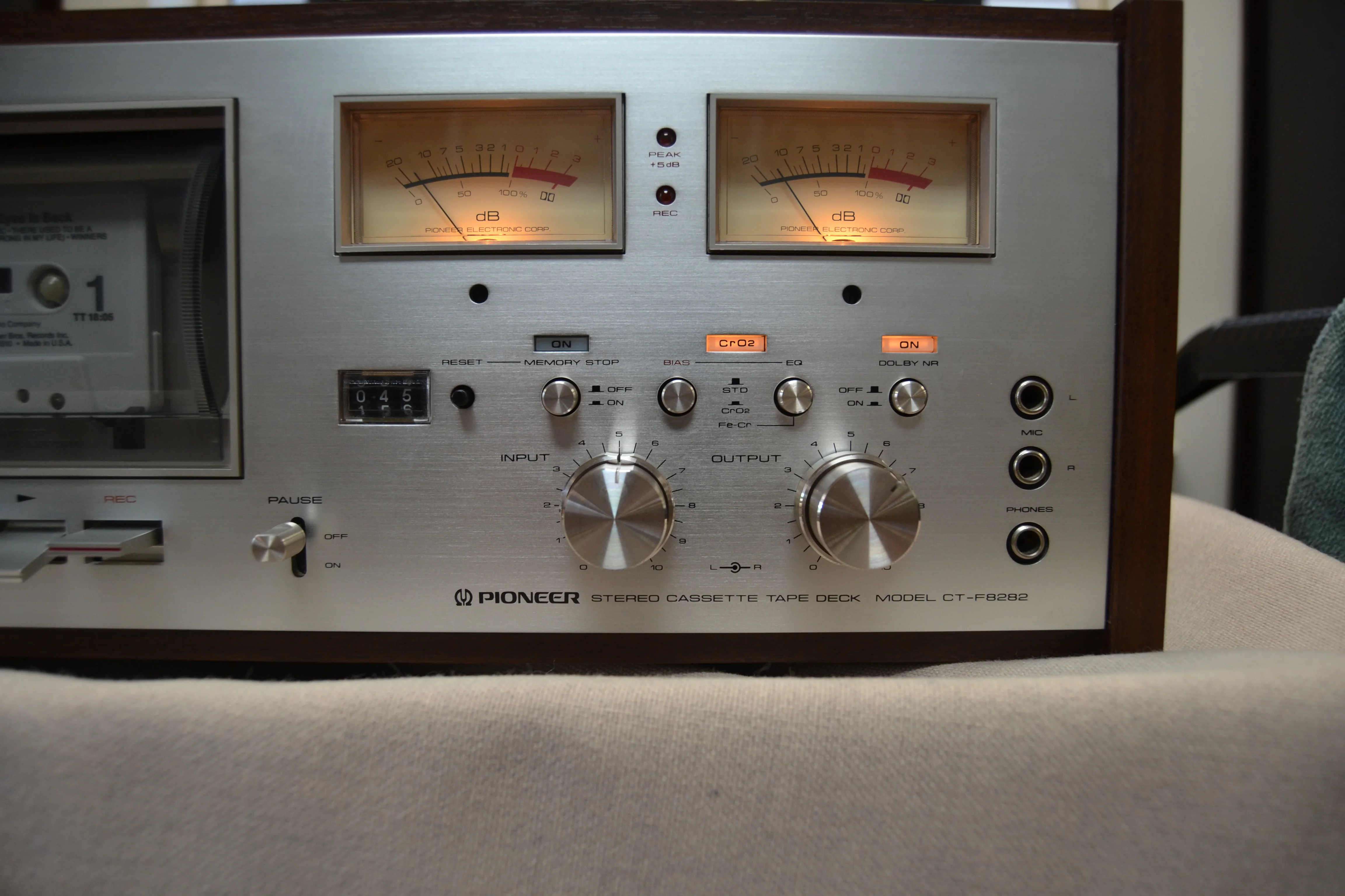 Pioneer CT-F8282 Single Cassette Deck * Fully Serviced * New Belts - Image 4