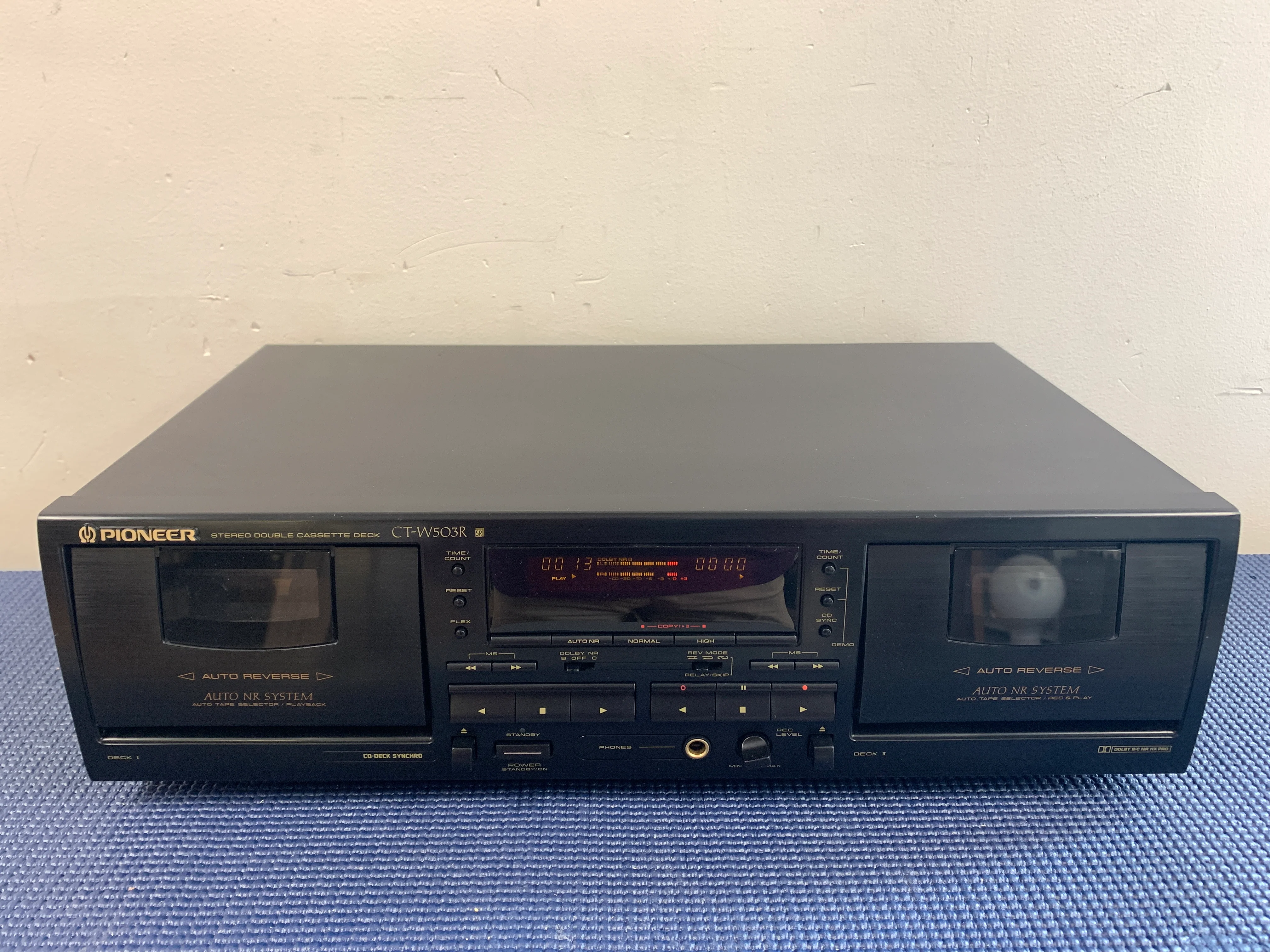 Pioneer CT-W503R Double Cassette Deck