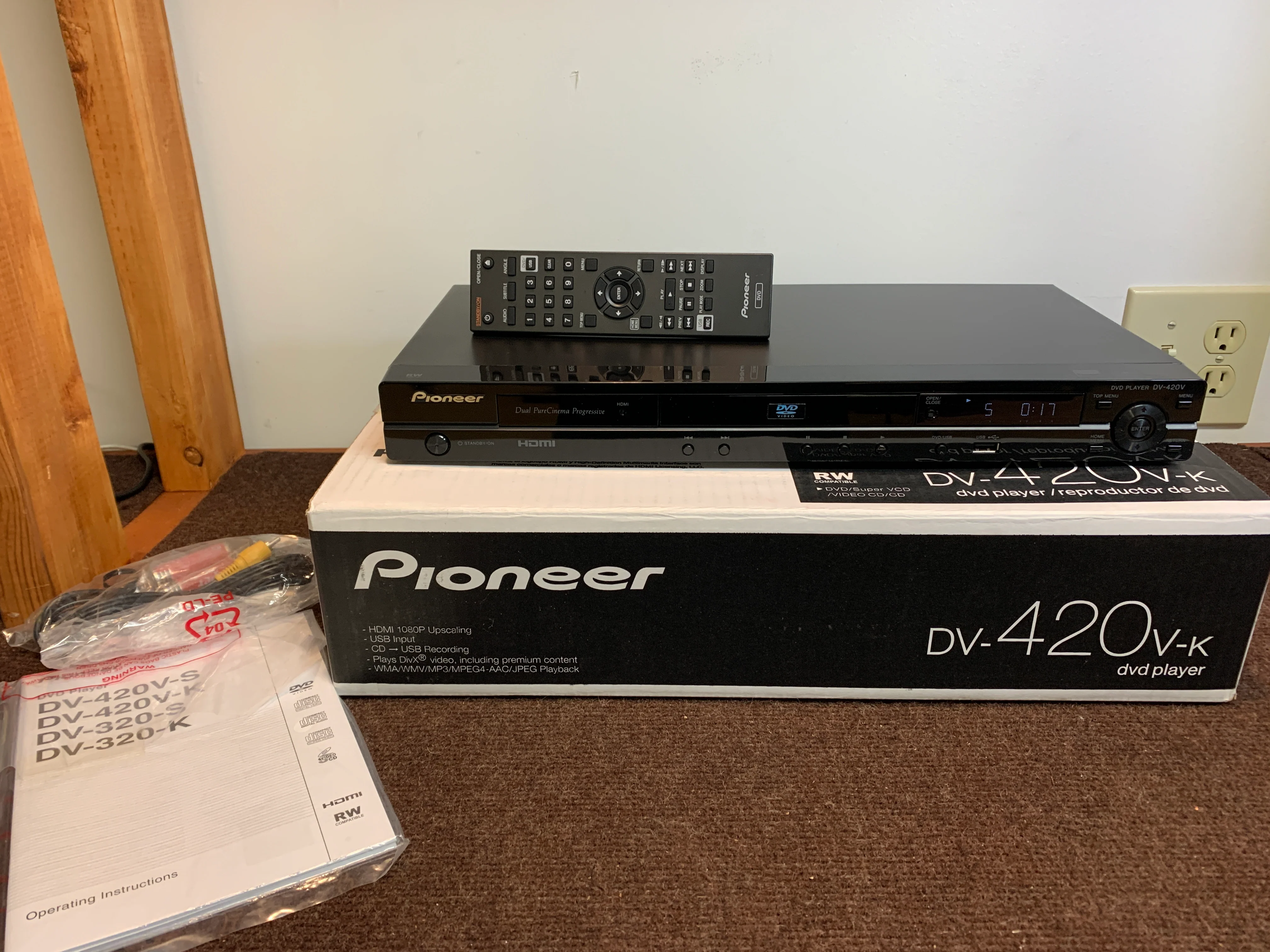 Pioneer DV-420V-K Multi-Format 1080p Upscaling DVD Player * New Open Box