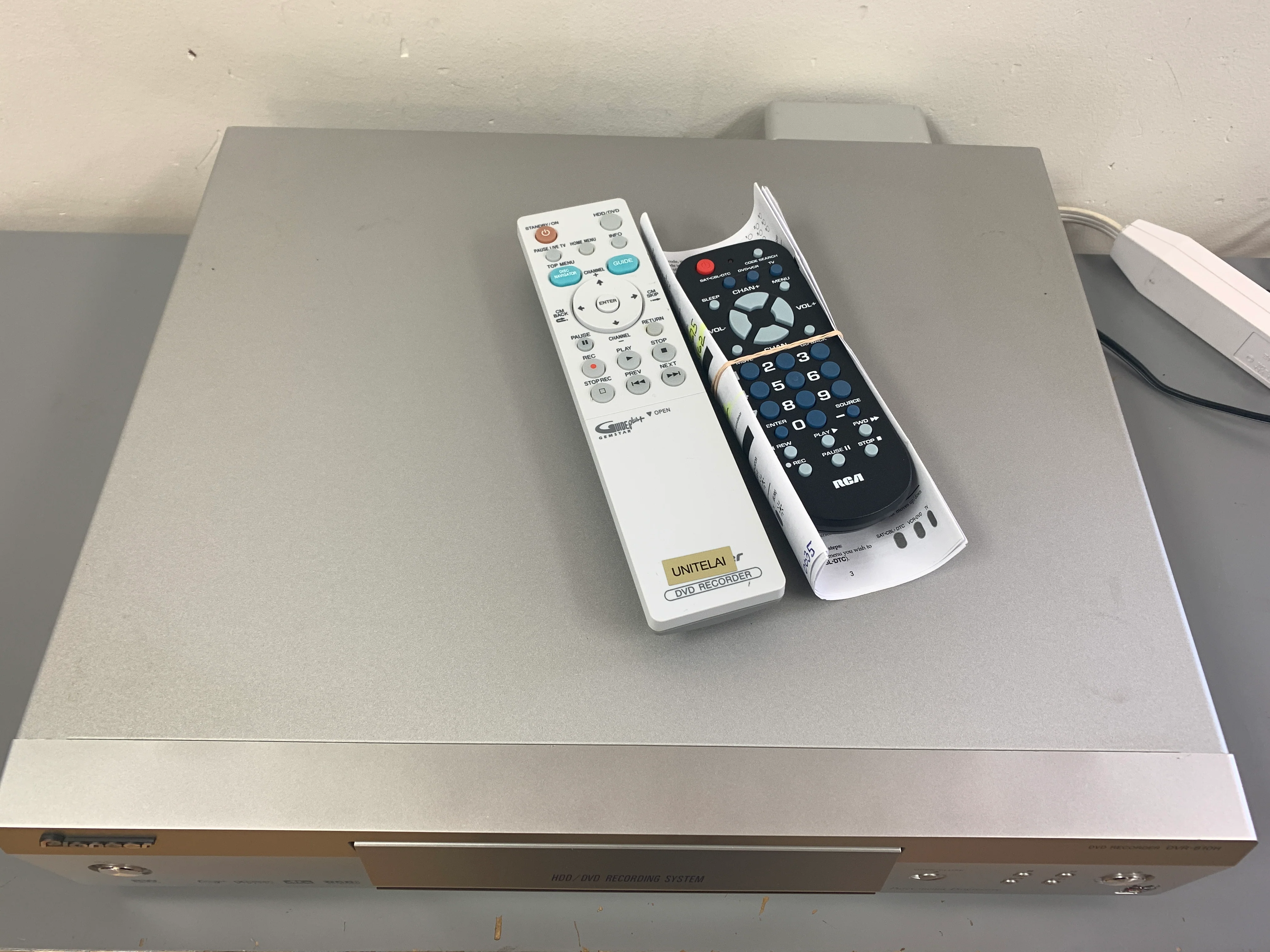 Pioneer DVR-810H DVD & Hard Disk Recorder * Remotes - Image 5