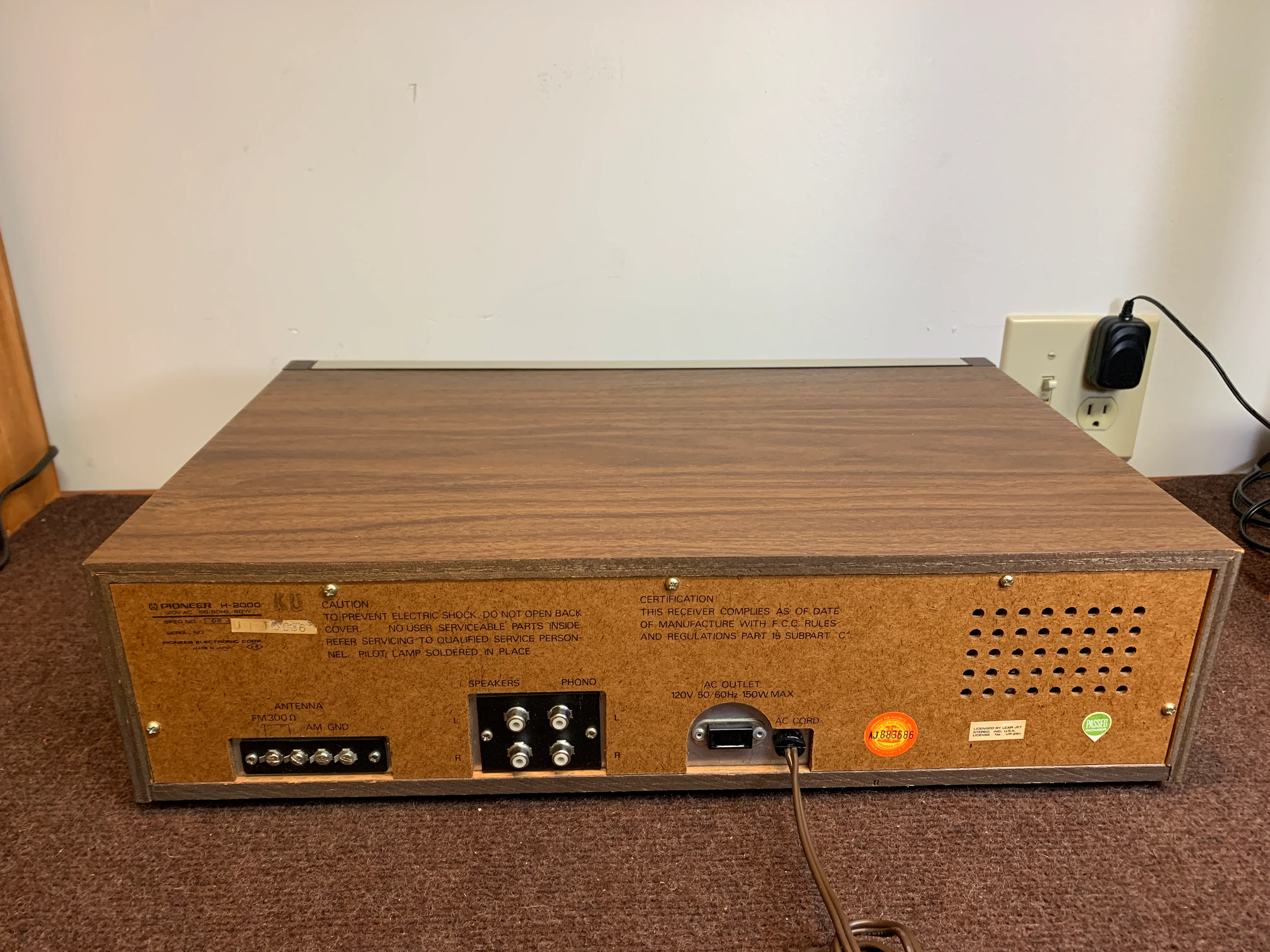 Pioneer H-2000 Stereo Receiver with 8 Track Player - Image 7