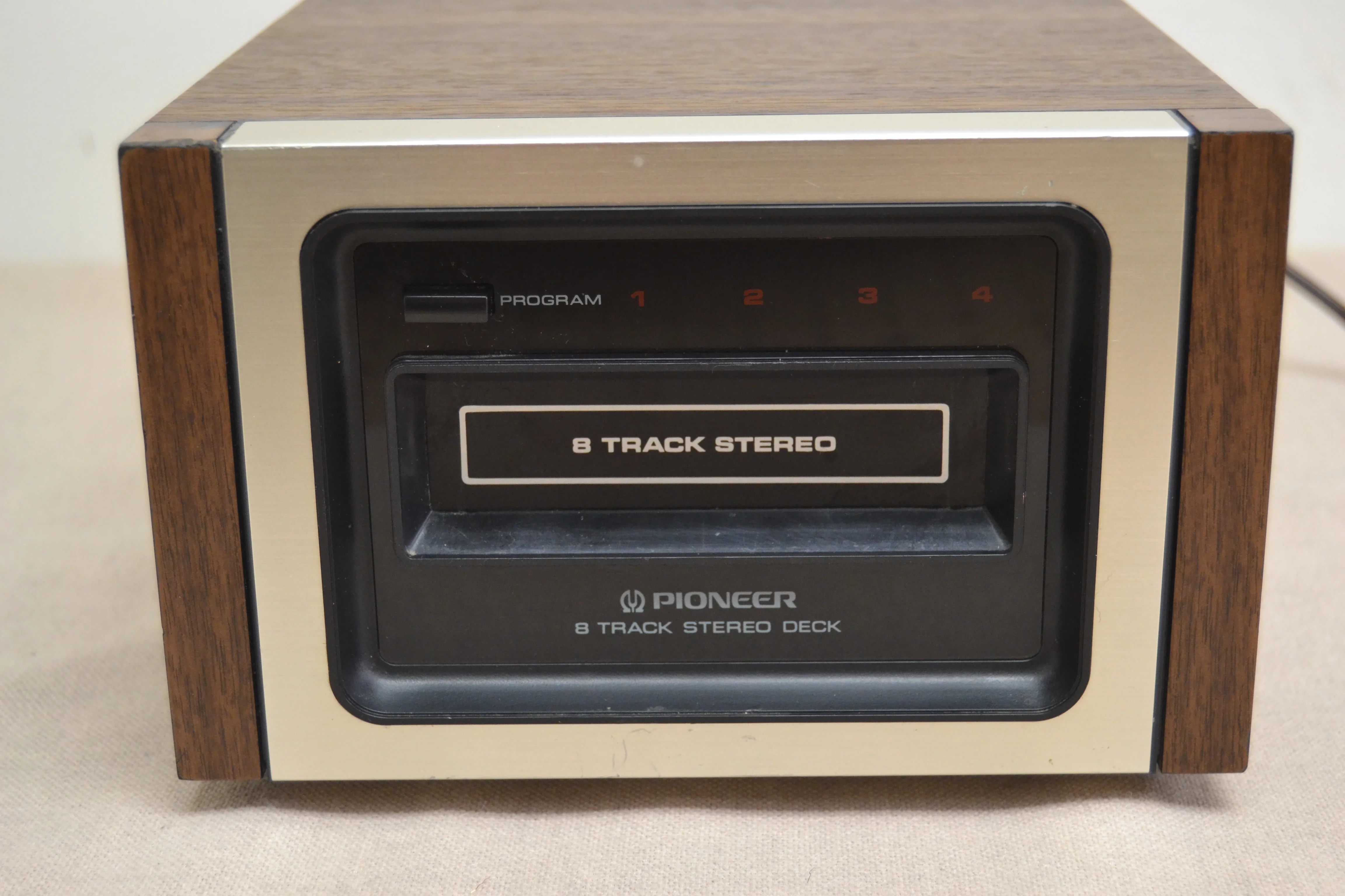 Pioneer H-22 * 8 Track Player * Fully Serviced * New belts - Image 8