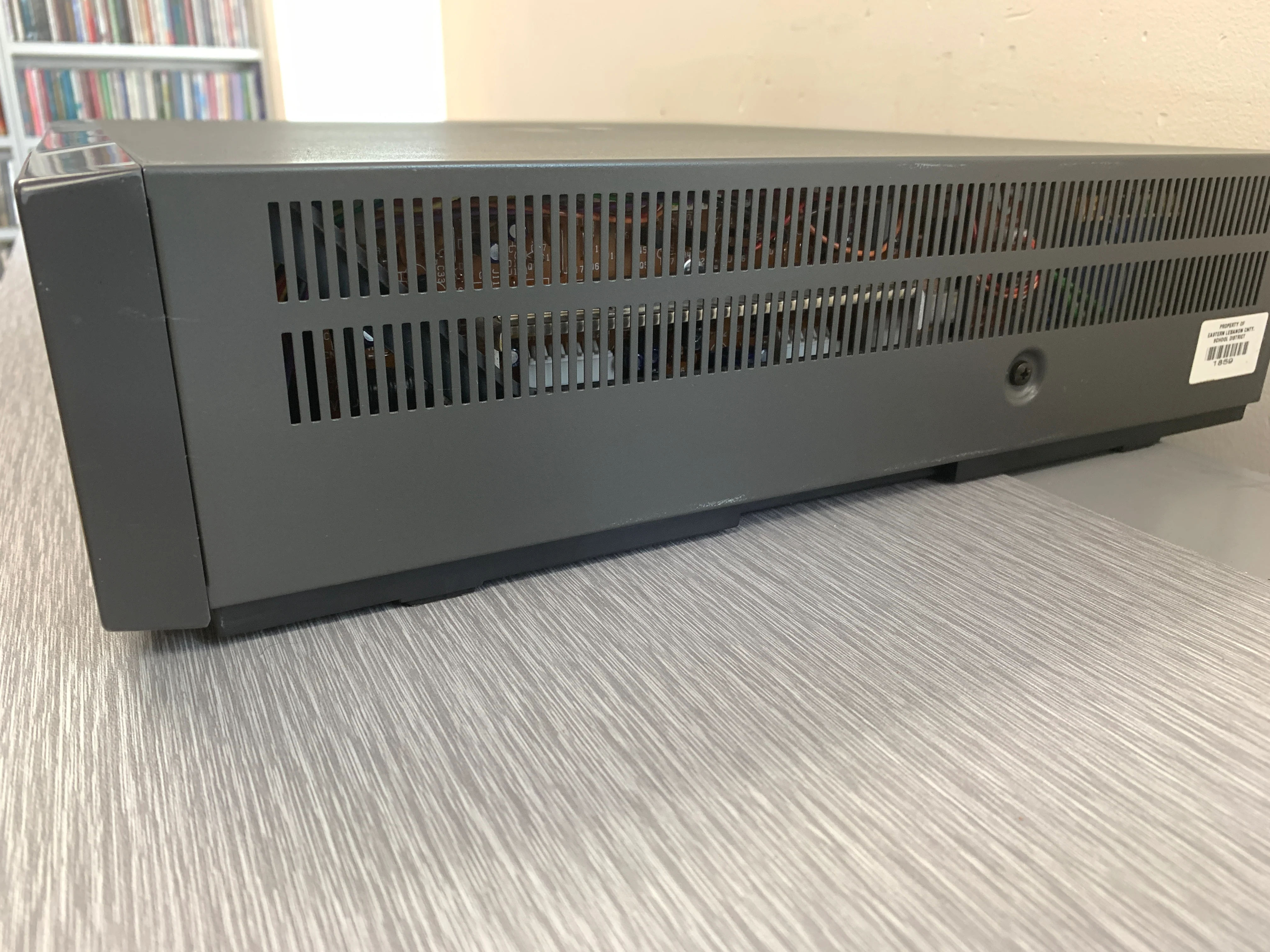Pioneer LD-V 4200 Laserdisc Player - Image 7