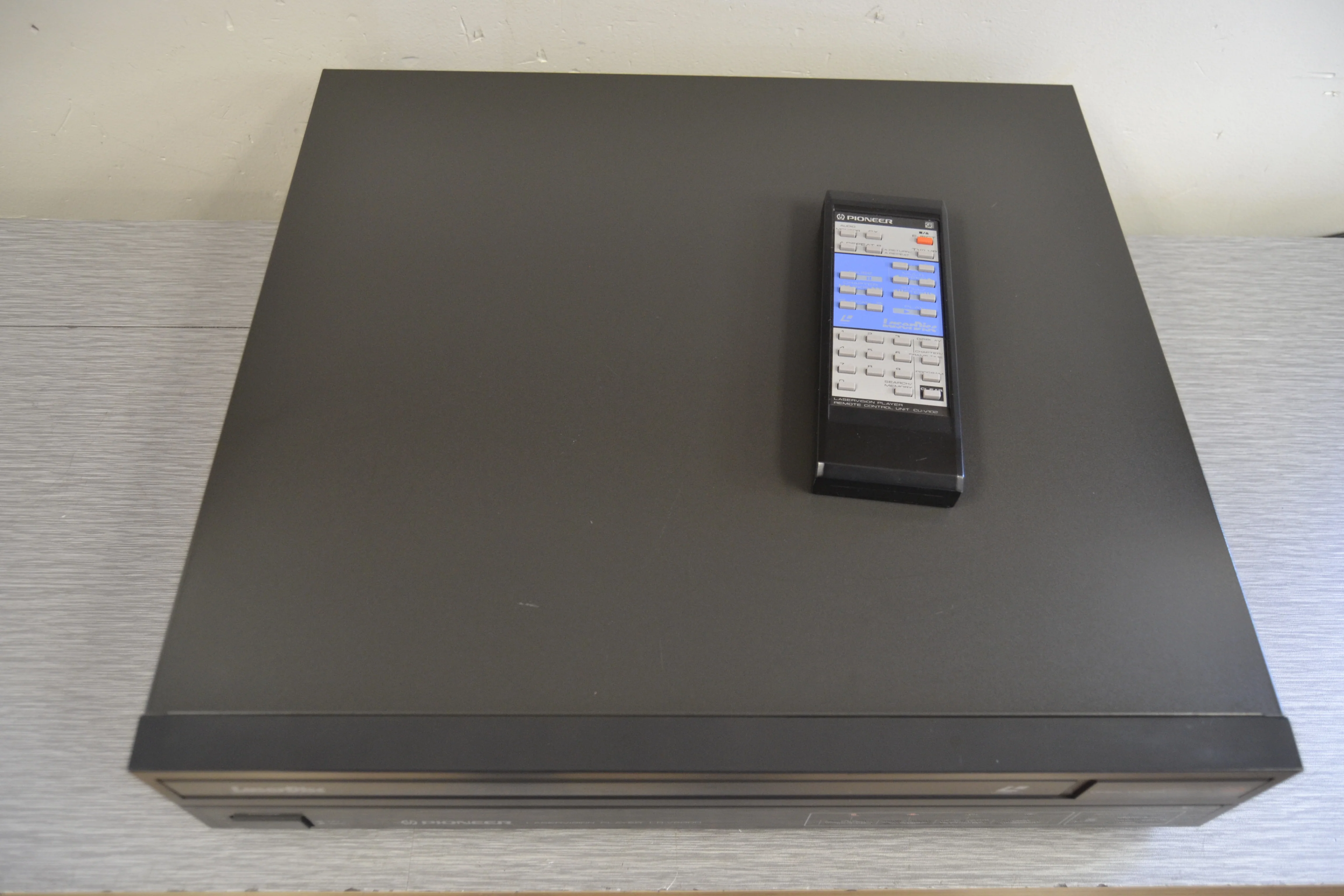 Pioneer LD-V2000 Laserdisc Player * Remote Control - Image 6