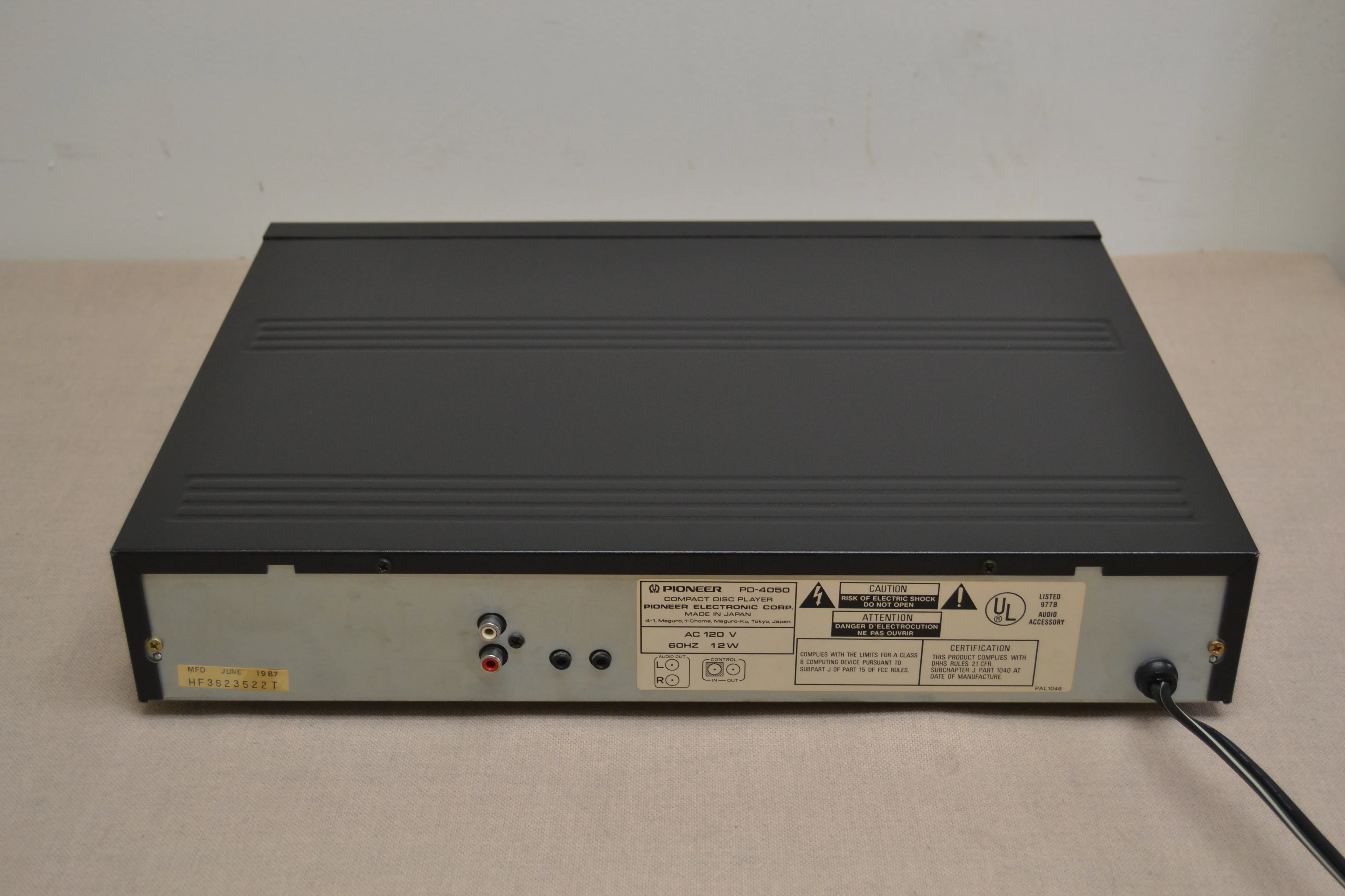 Pioneer PD-4050 Single CD Player * Fully Serviced * New Belts * 1987 - Image 9