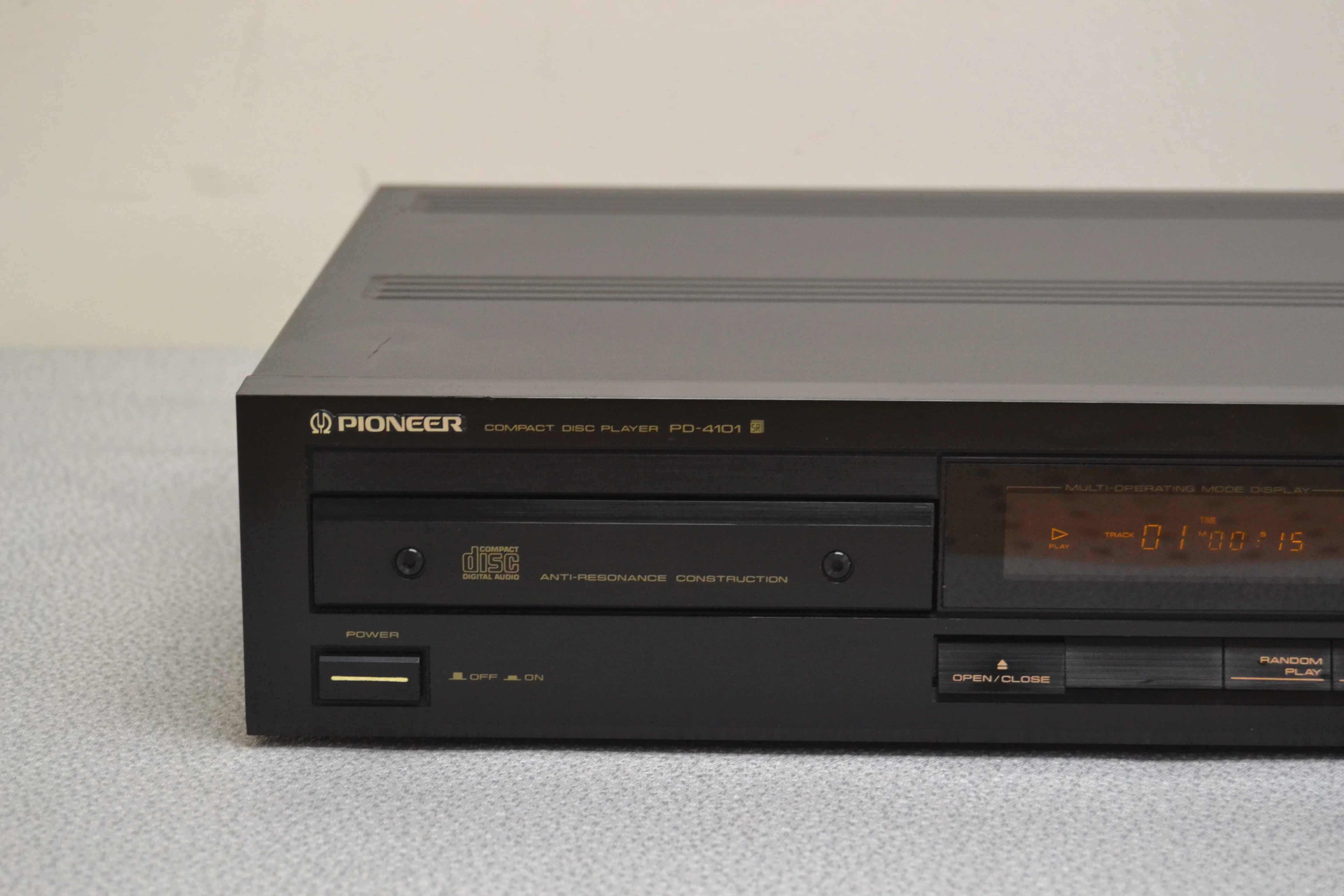 Pioneer PD-4101 Single CD Player - Image 2