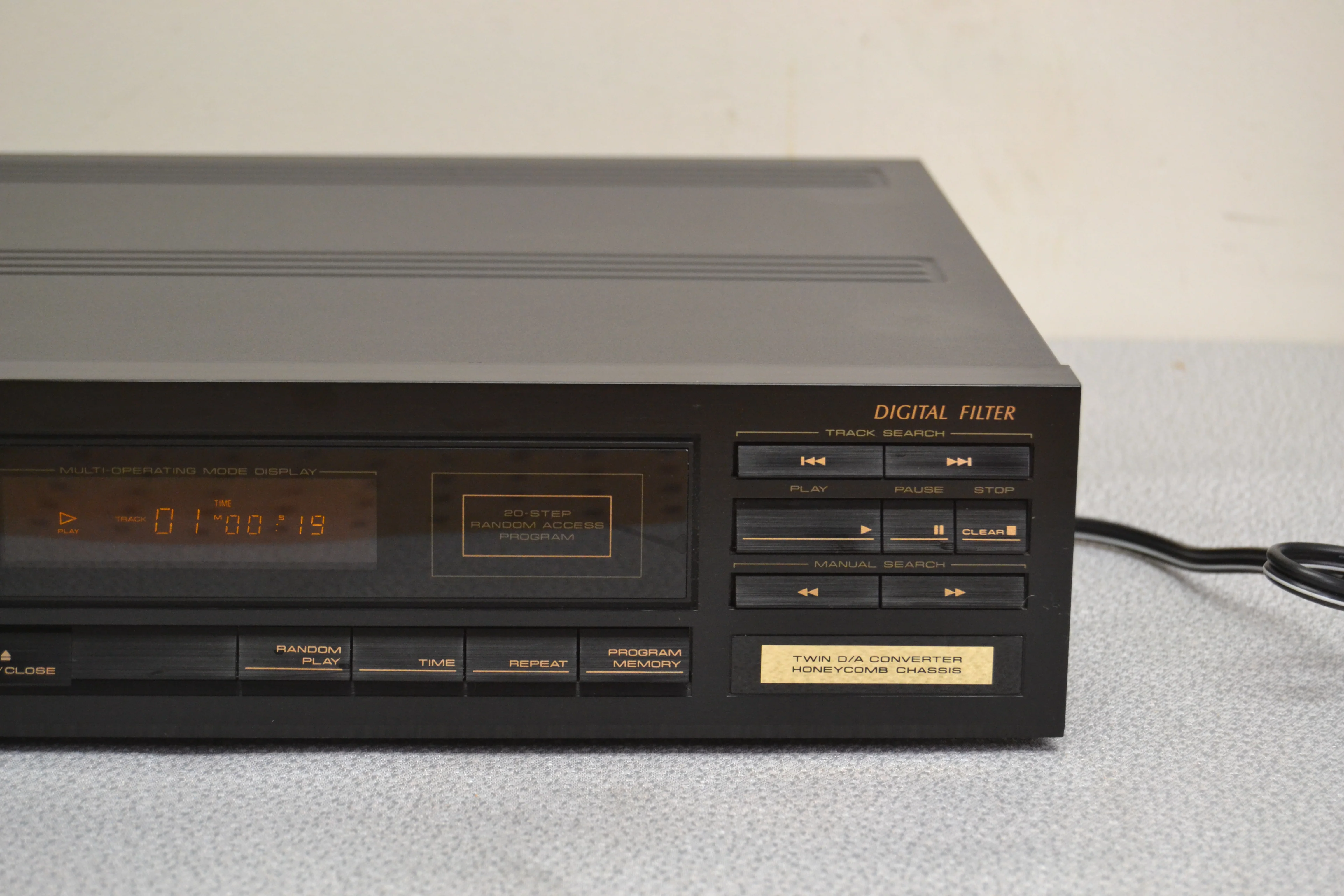 Pioneer PD-4101 Single CD Player - Image 4