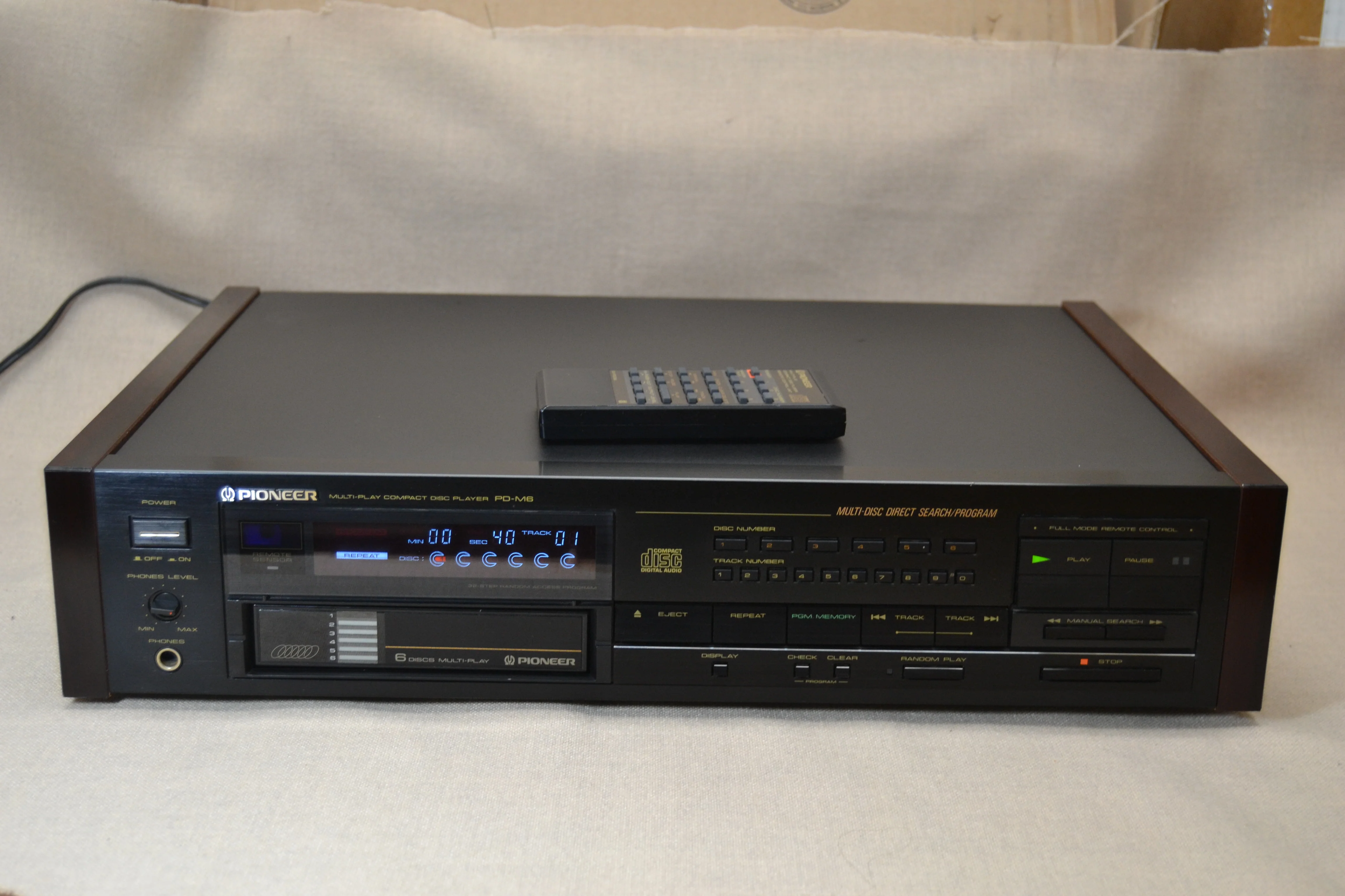 Pioneer PD-M6 CD Changer 6 Disc Cartridge * Remote * Wood Panels