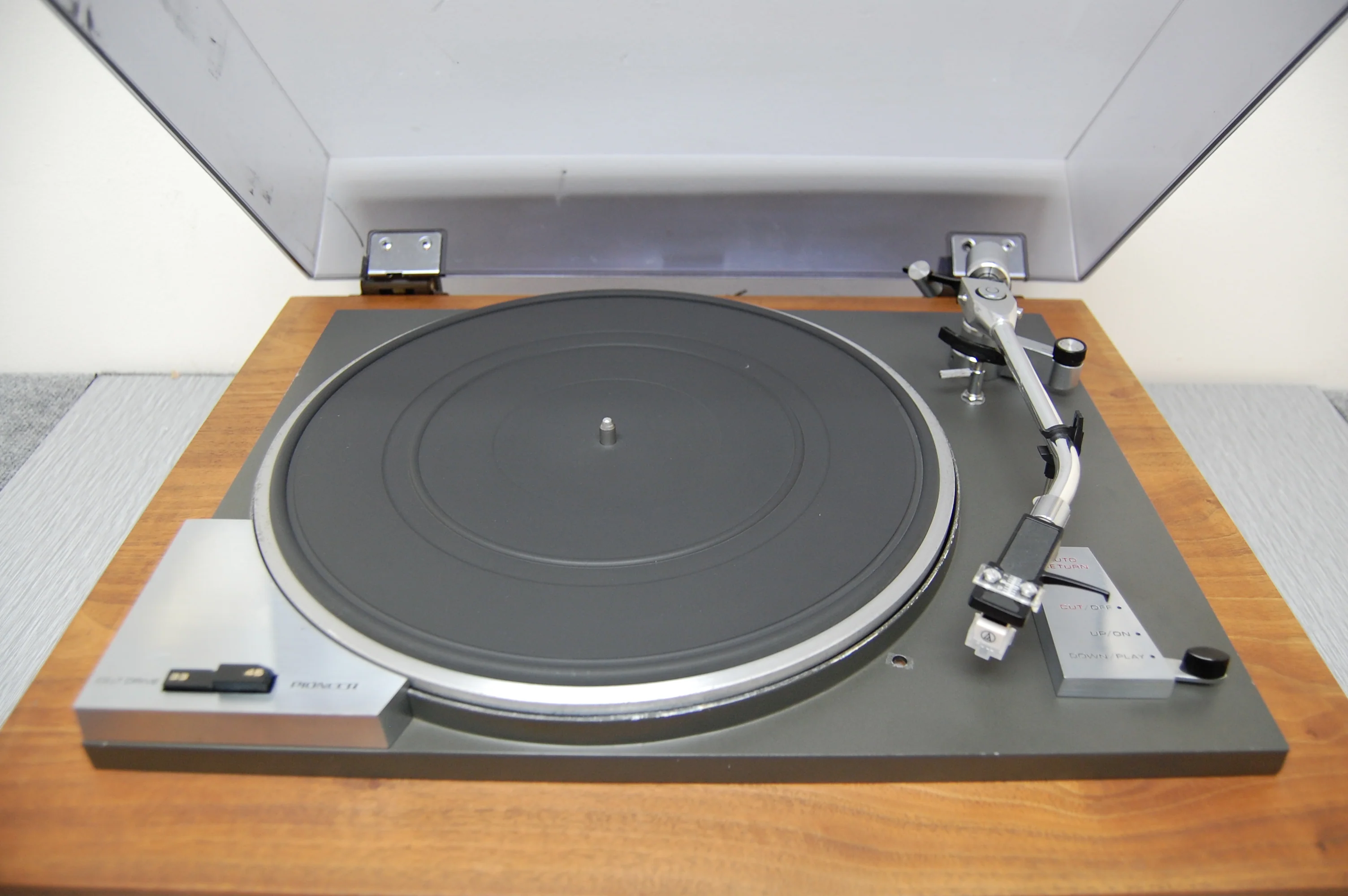 Pioneer PL-50 Belt Drive Turntable - NEW Audio Technica AT3600 Cartridge - Image 3