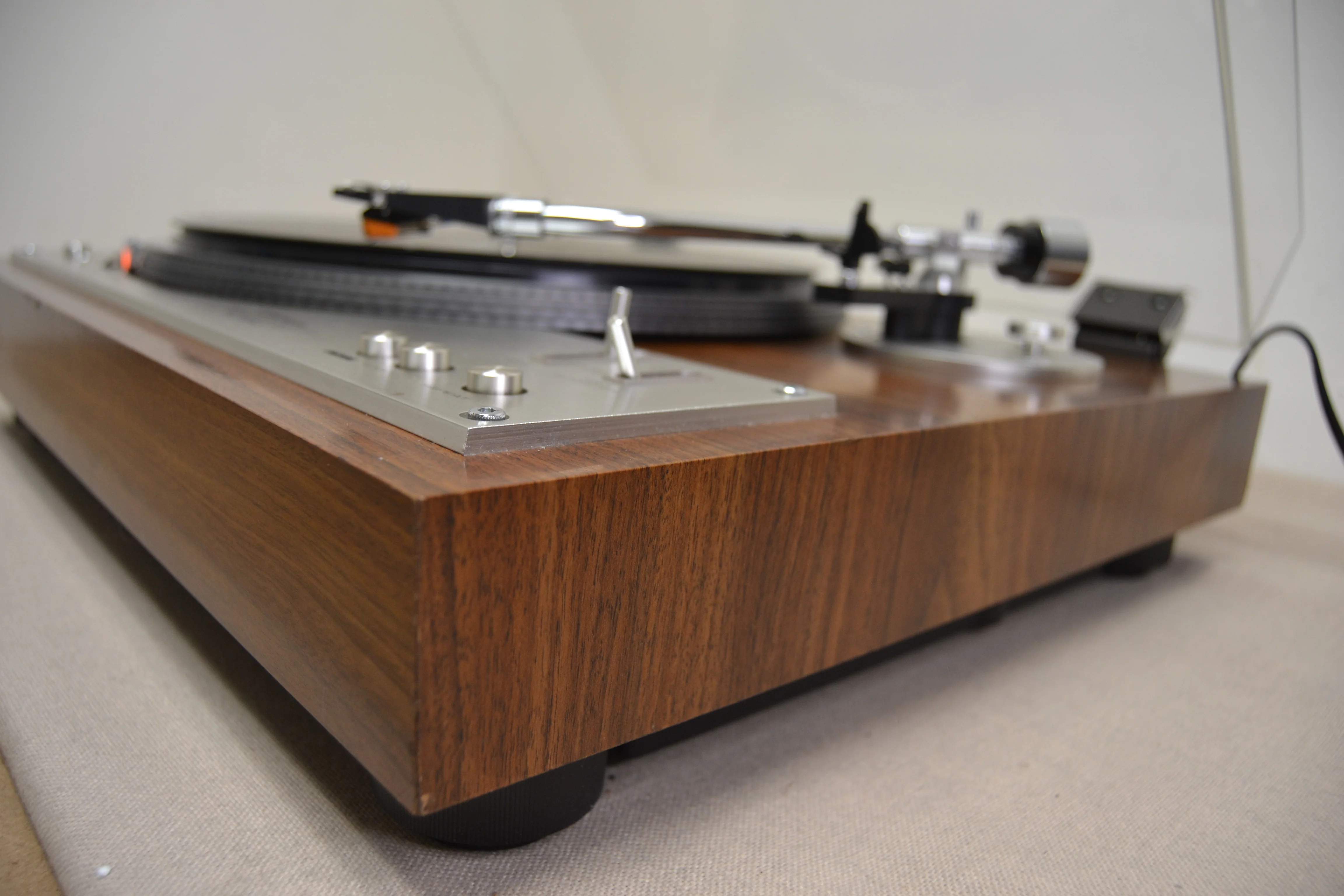 Pioneer PL-530 2-Speed Fully-Automatic Direct-Drive Turntable (1976-1978) - Image 8