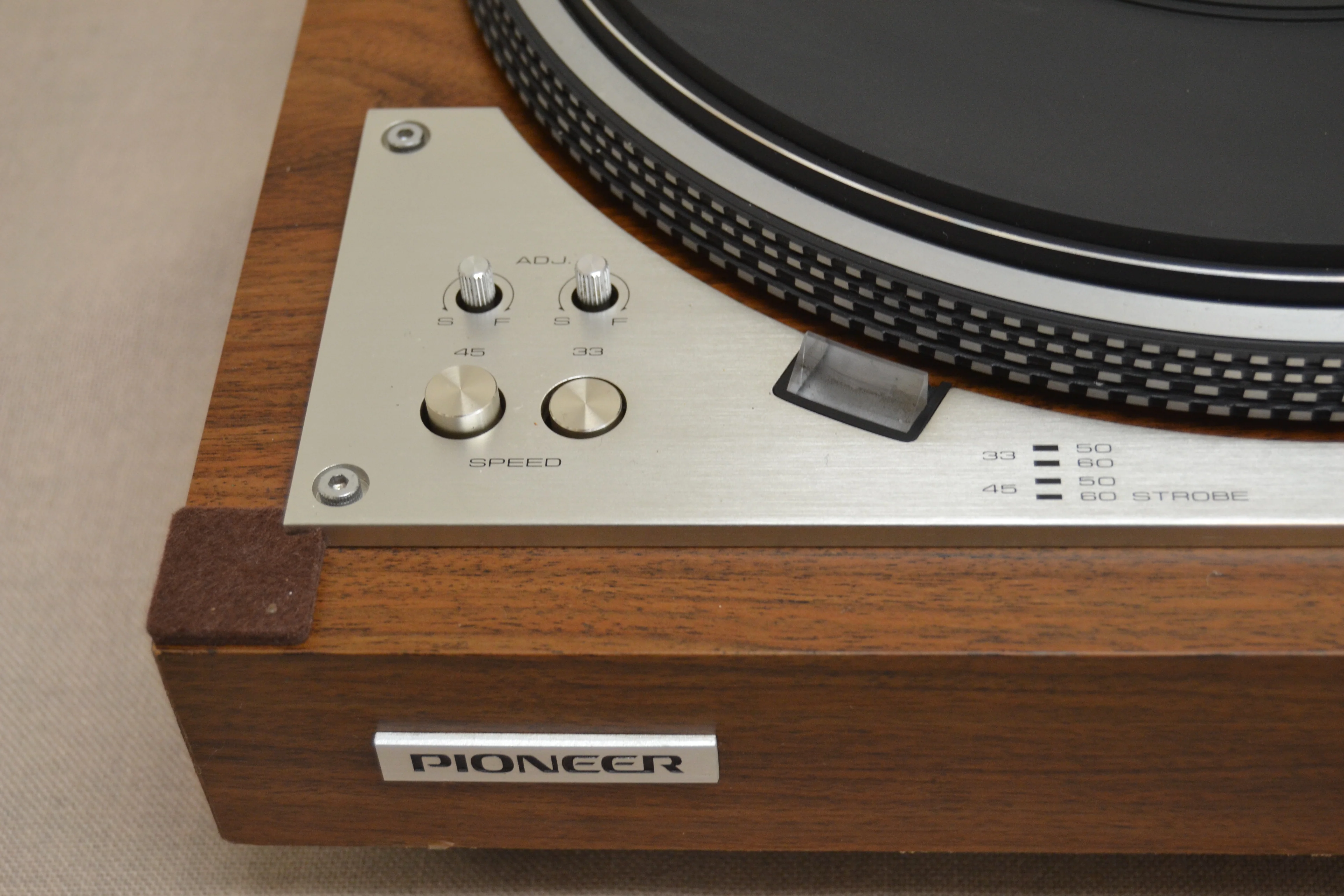 Pioneer PL-530 Direct Drive Turntable * 1976-1978 * Fully Automatic - Image 4