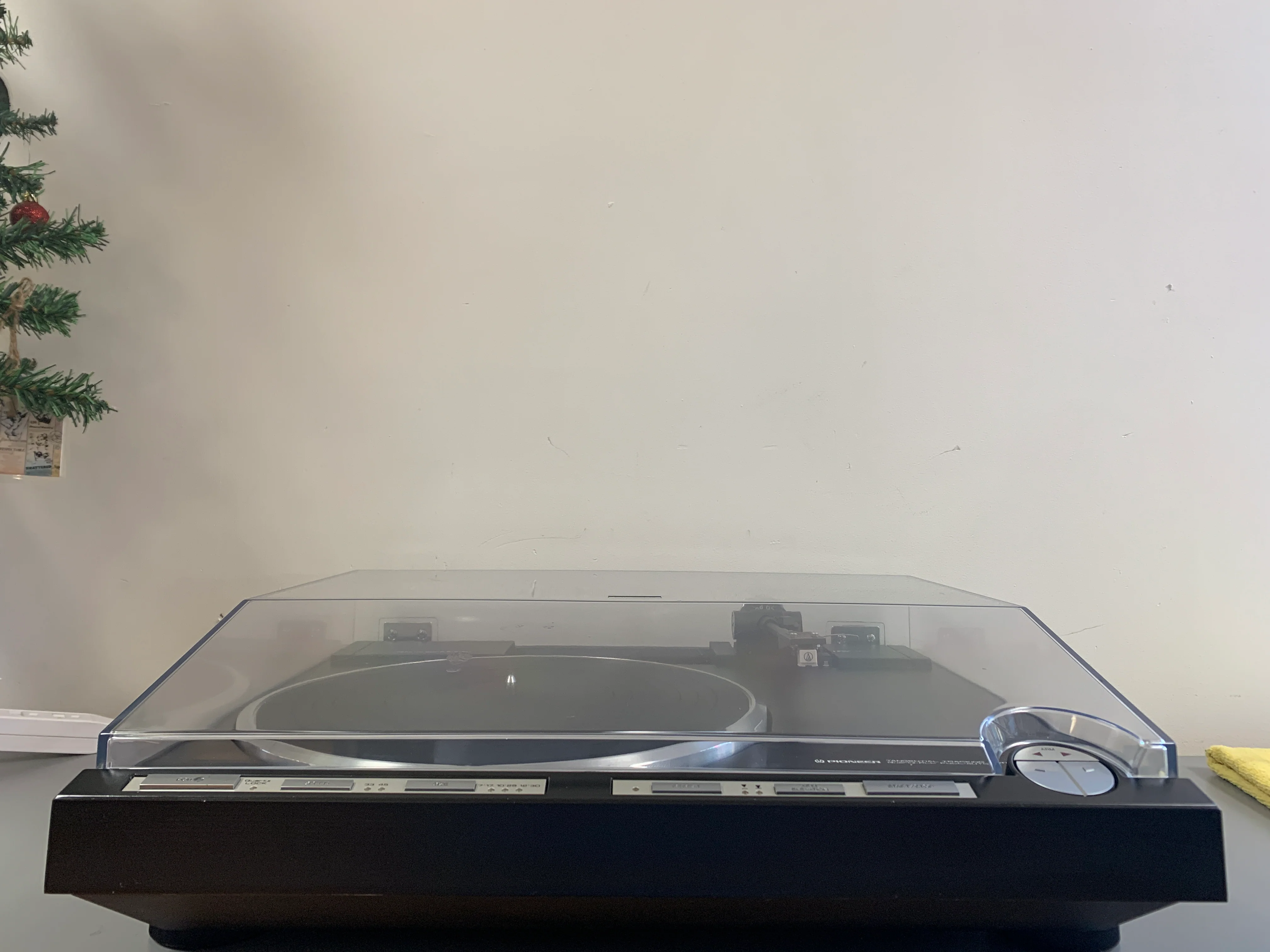 Pioneer PL-L1000A Turntable