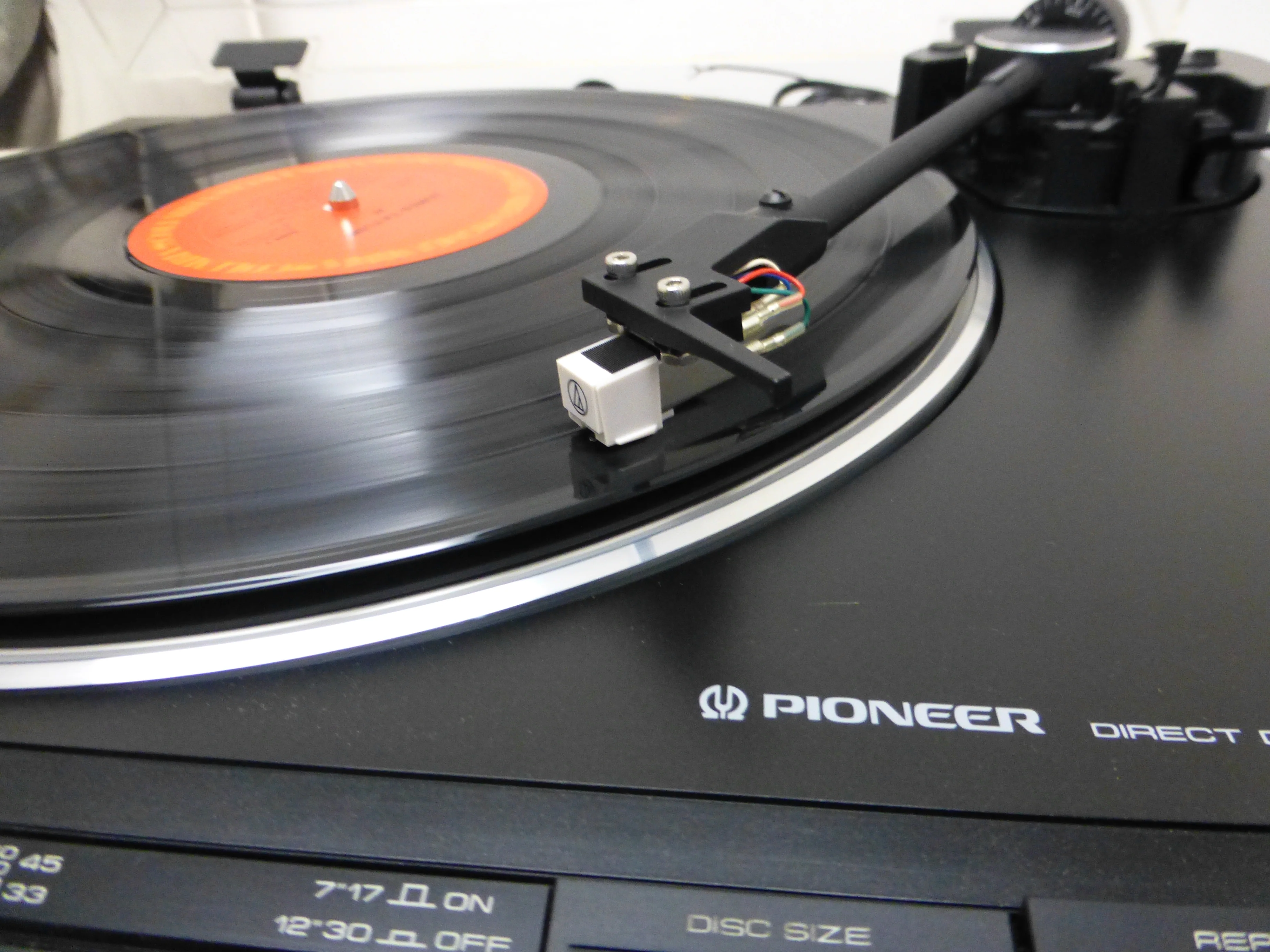 Pioneer PL730 Direct Drive Fully Automatic Turntable - Image 10