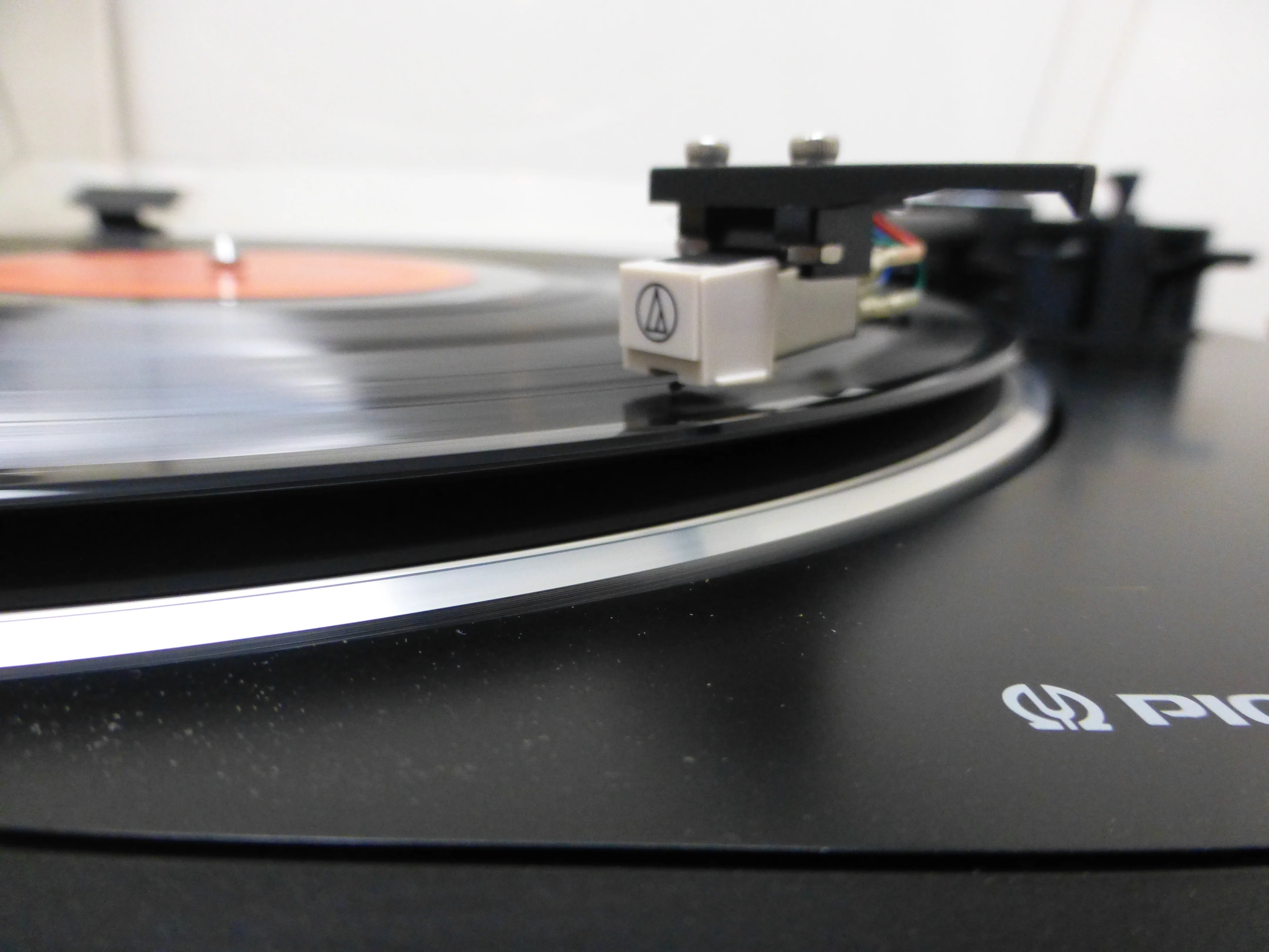 Pioneer PL730 Direct Drive Fully Automatic Turntable - Image 8