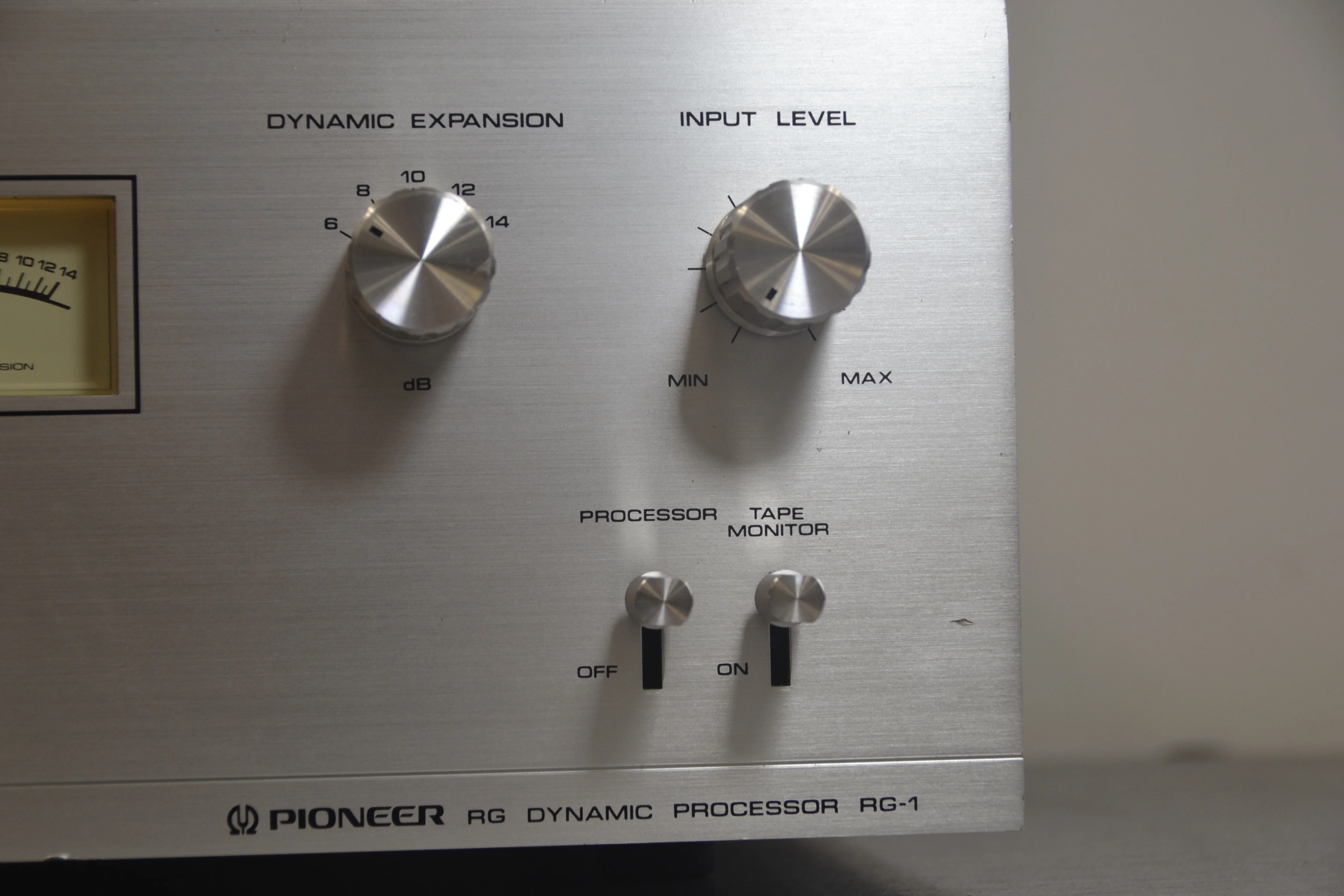 Pioneer RG-1 Dynamic Processor - Image 5