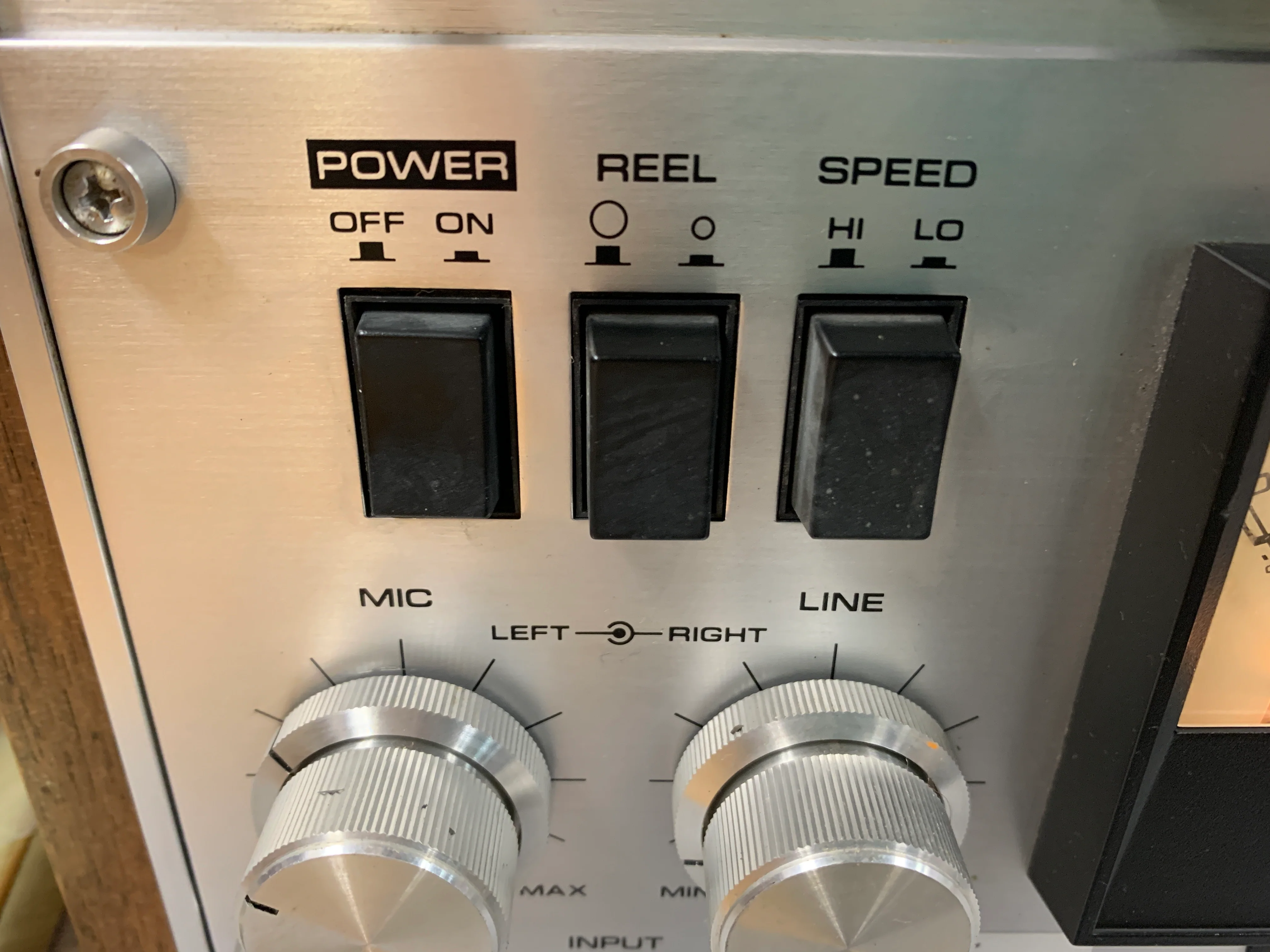 Pioneer RT-1020L Three Motor Three Head Stereo Tape Deck (1974-77) - Image 17